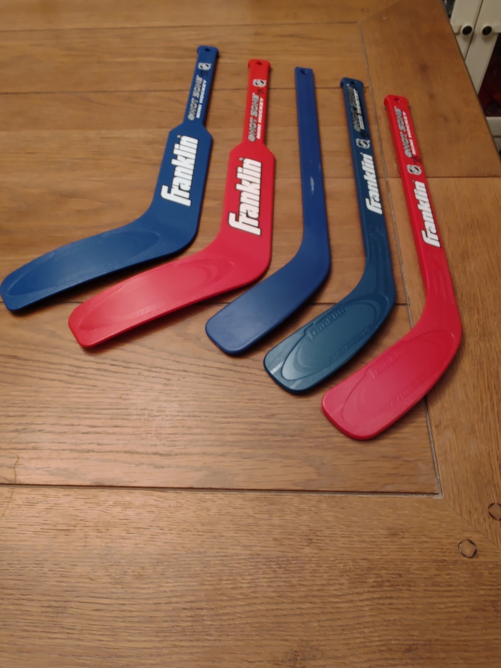5 Knee Hockey Sticks EUC SidelineSwap