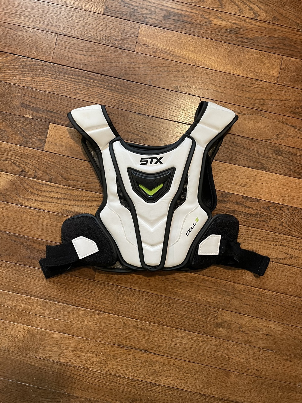 Used Medium STX Cell IV Shoulder Pads SidelineSwap