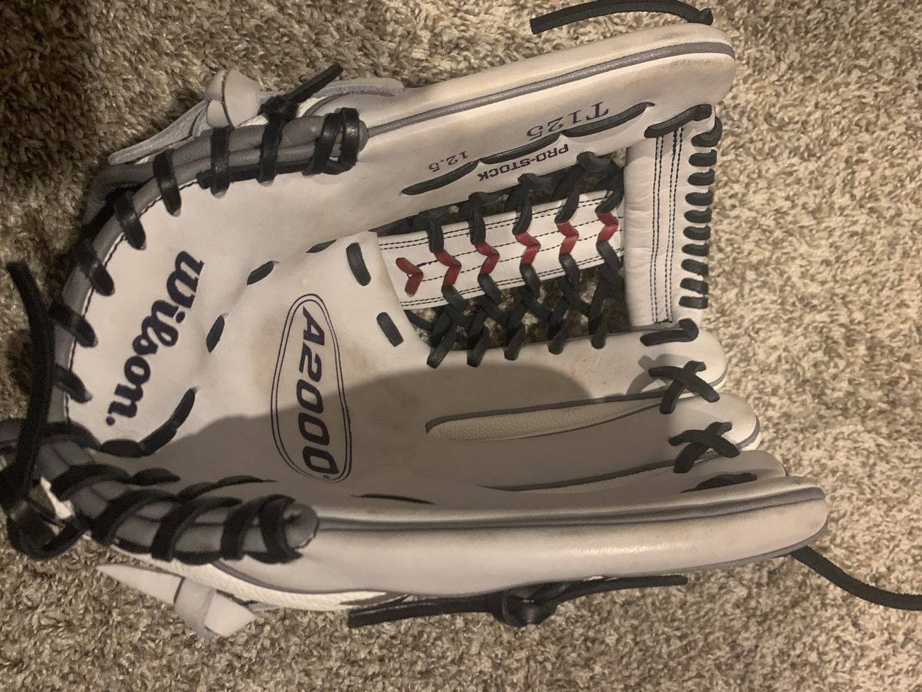 Softball Glove Used Wilson Right Hand Throw Outfield A2000 12.5