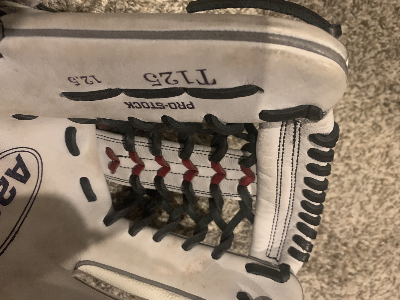 Softball Glove Used Wilson Right Hand Throw Outfield A2000 12.5