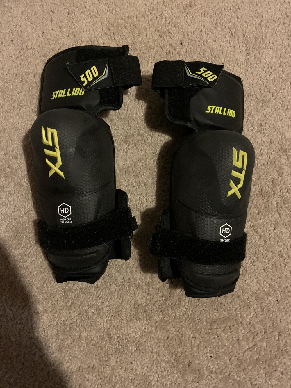 Used Medium STX Stallion 500 Elbow Pads SidelineSwap