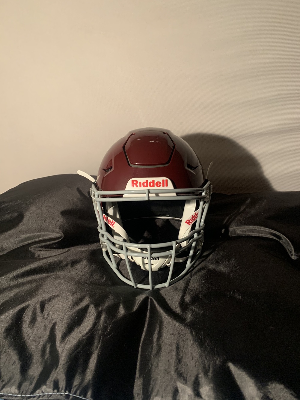 Used Medium Riddell SpeedFlex Helmet Maroon SidelineSwap