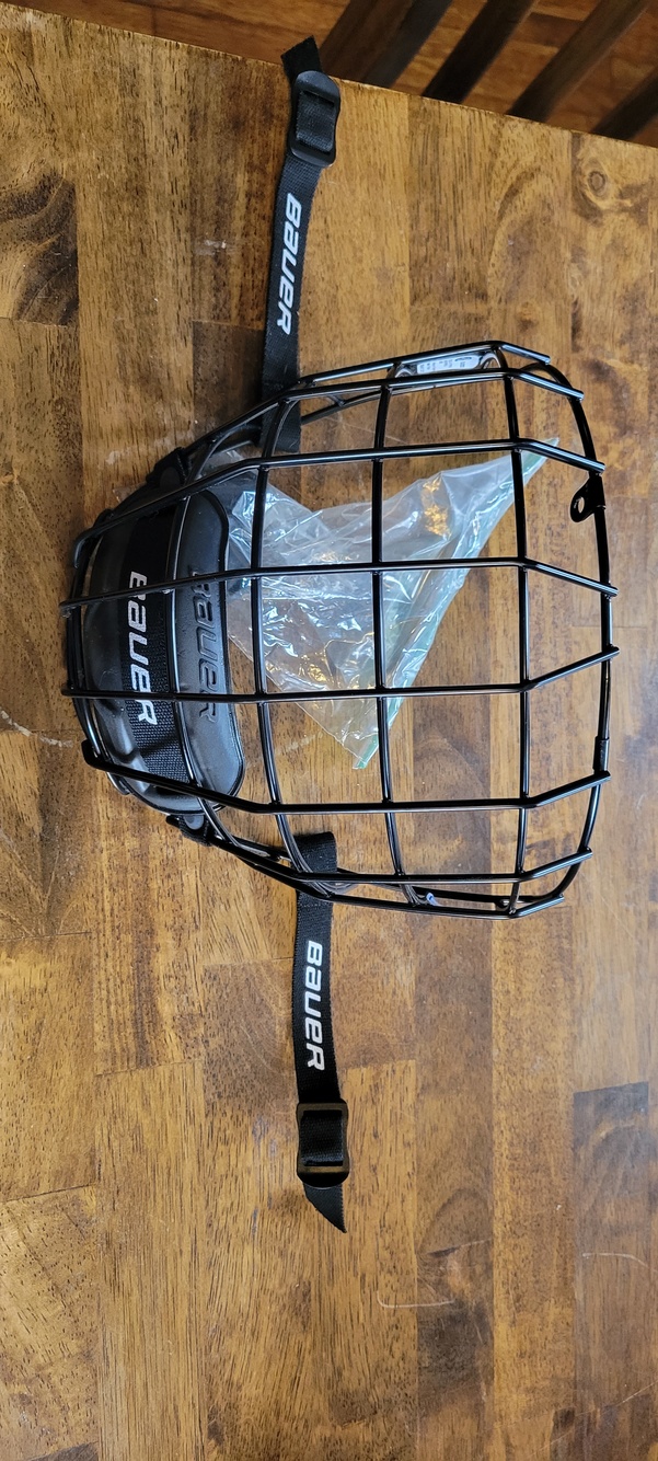 Helmet Cage New Large Bauer Profile II SidelineSwap