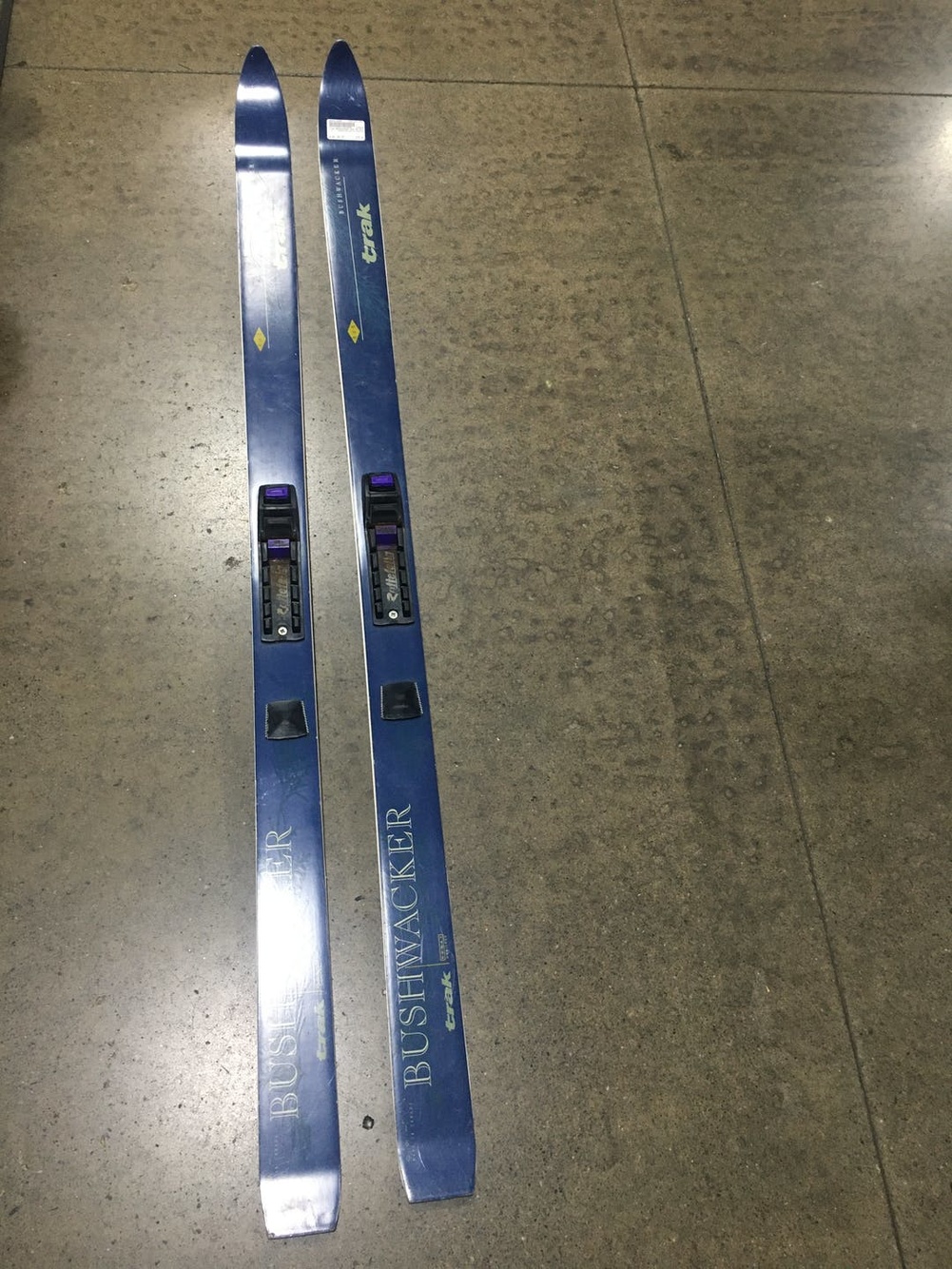 Used Trak Bushwacker Nnn Bc Bindings 160 Cm Boys Cross Country Ski Combo SidelineSwap