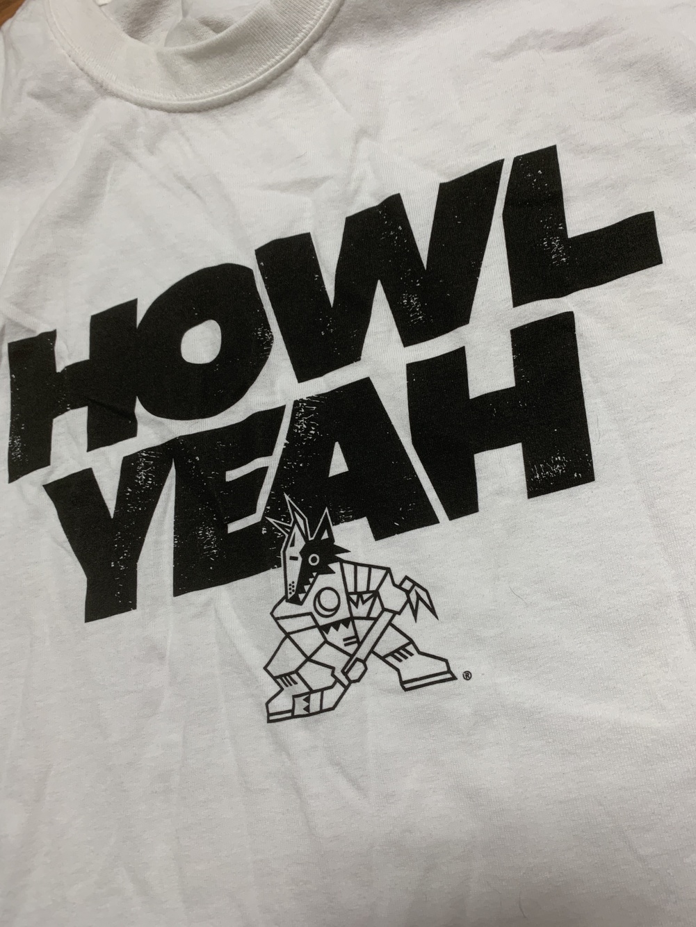 howl yeah arizona coyotes shirt