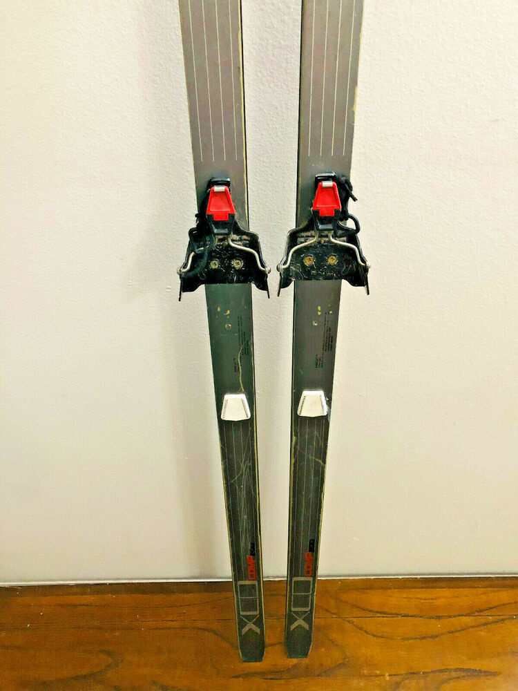 Karhu XCO Comp Nordic / Cross Country XC Skis 200 cm. Rottefella 3Pin