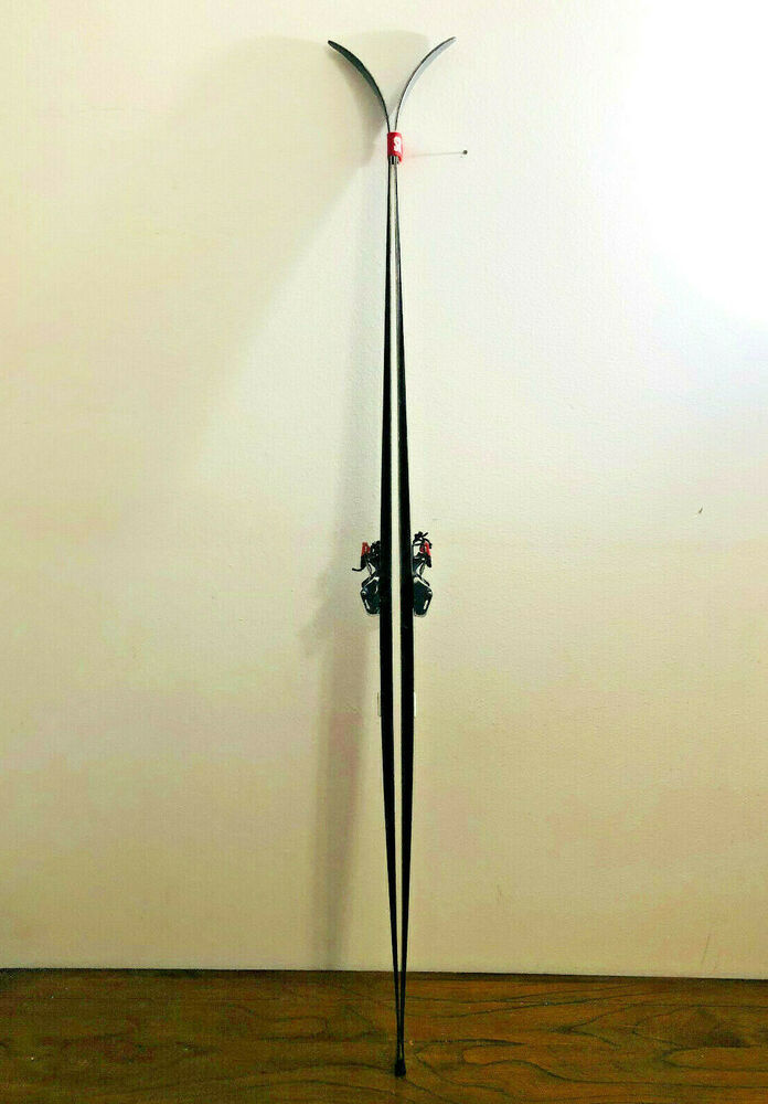 Karhu XCO Comp Nordic / Cross Country XC Skis 200 cm. Rottefella 3Pin