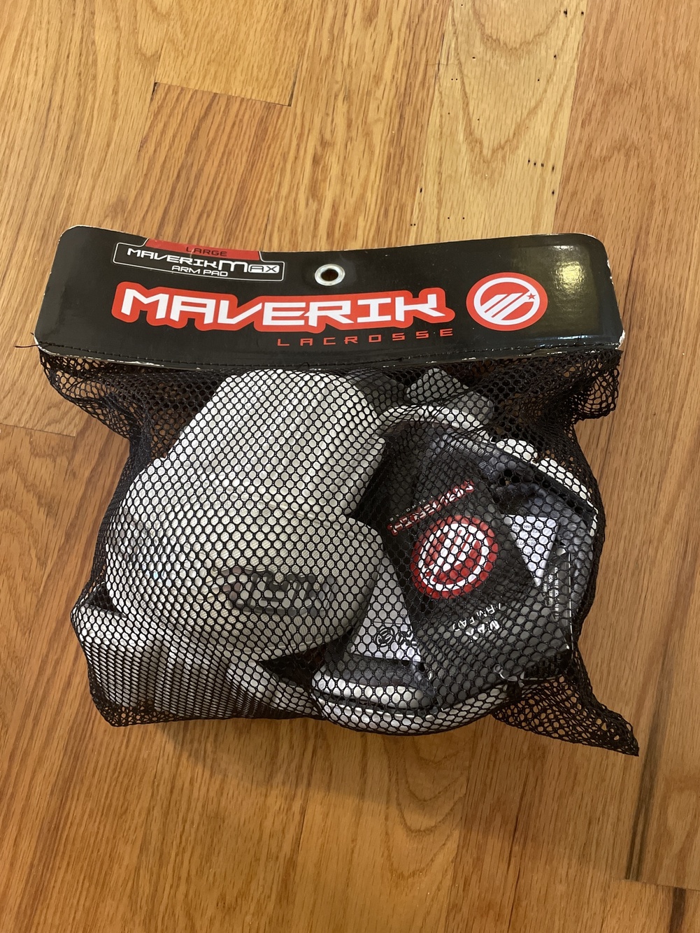 New Large Maverik Arm Pads SidelineSwap