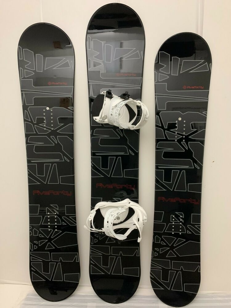 NEW 540 BlackDeck 150 cm Park All Mountain Twin Tip Hybrid Camber