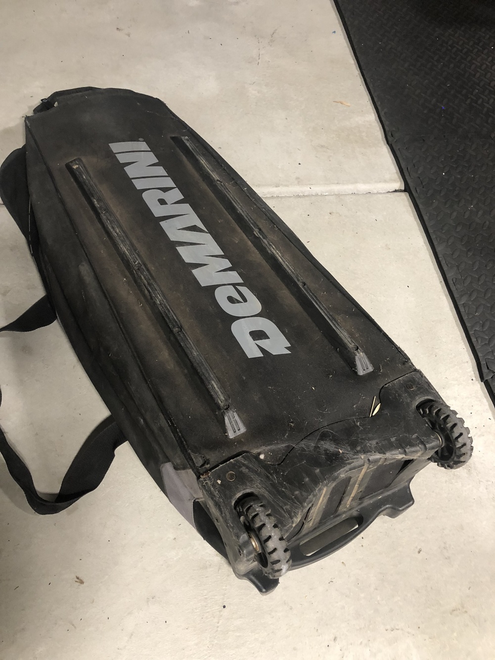 New DeMarini Catcher's Bag SidelineSwap