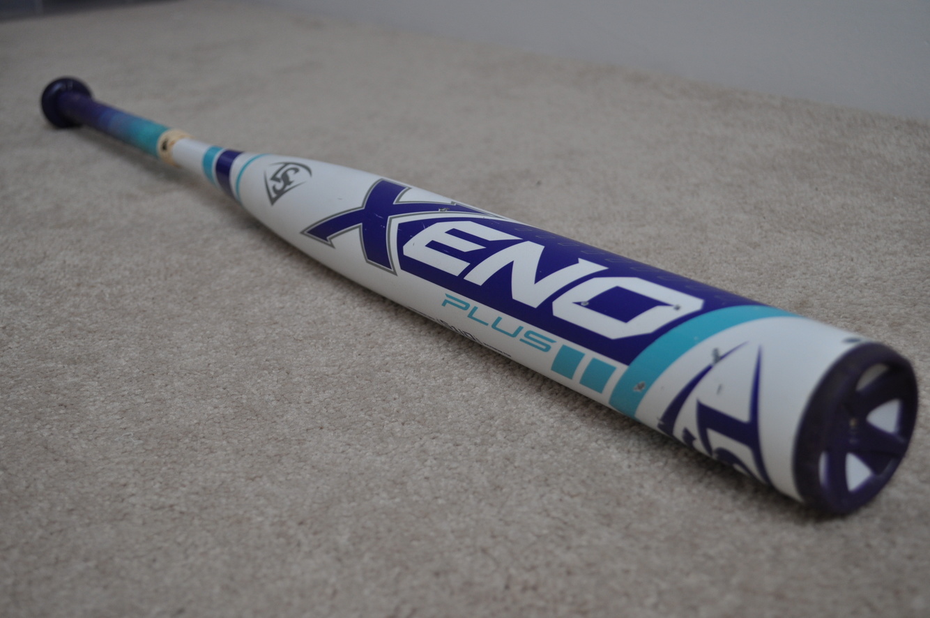 33/23 Louisville Slugger XENO Plus FPXN170 10 Composite Fastpitch