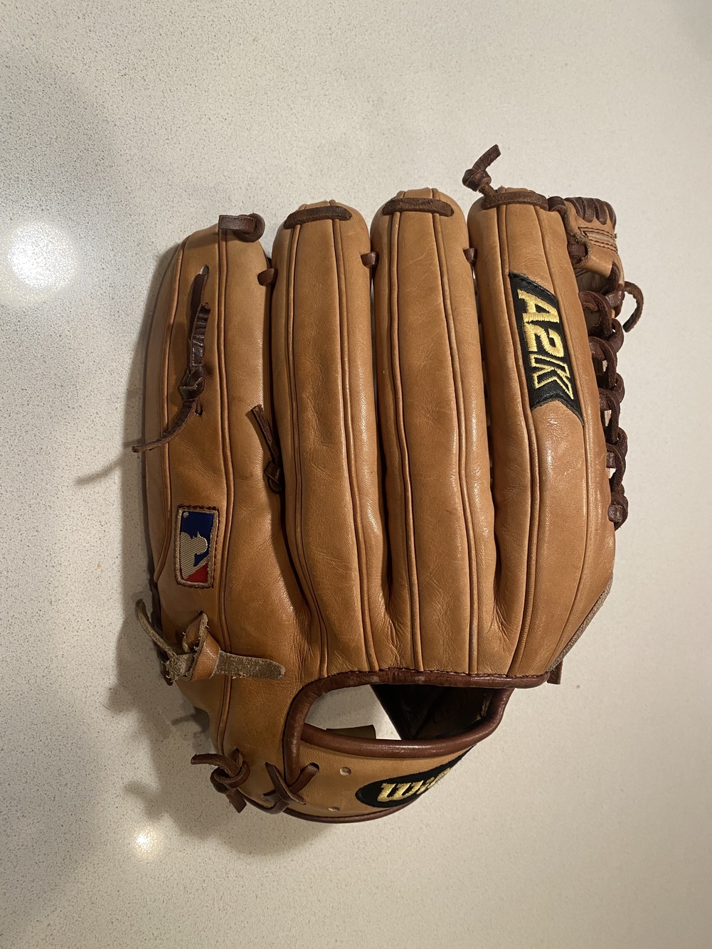 Pro Issue Used Right Hand Throw Wilson Outfield A2K Baseball Glove 12.5