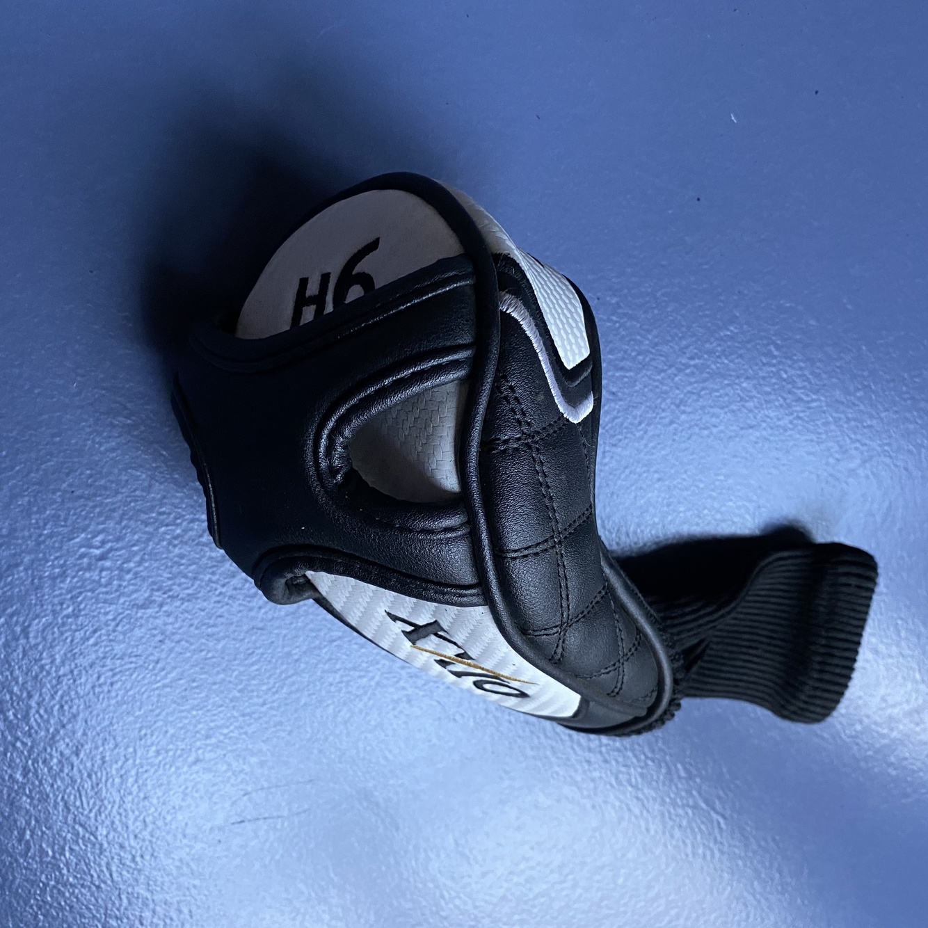 XXIO golf club hybrid head cover SidelineSwap