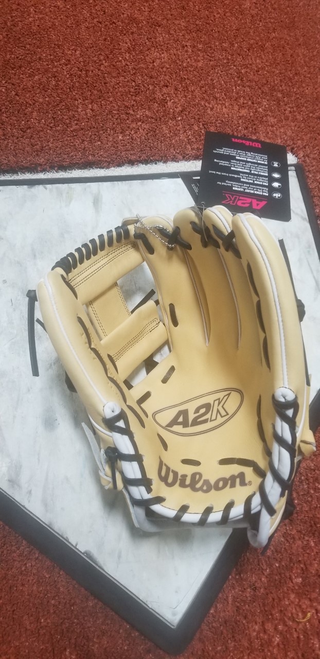 Wilson A2K December 2021 Glove of the Month Baseball Glove 1787 11.75