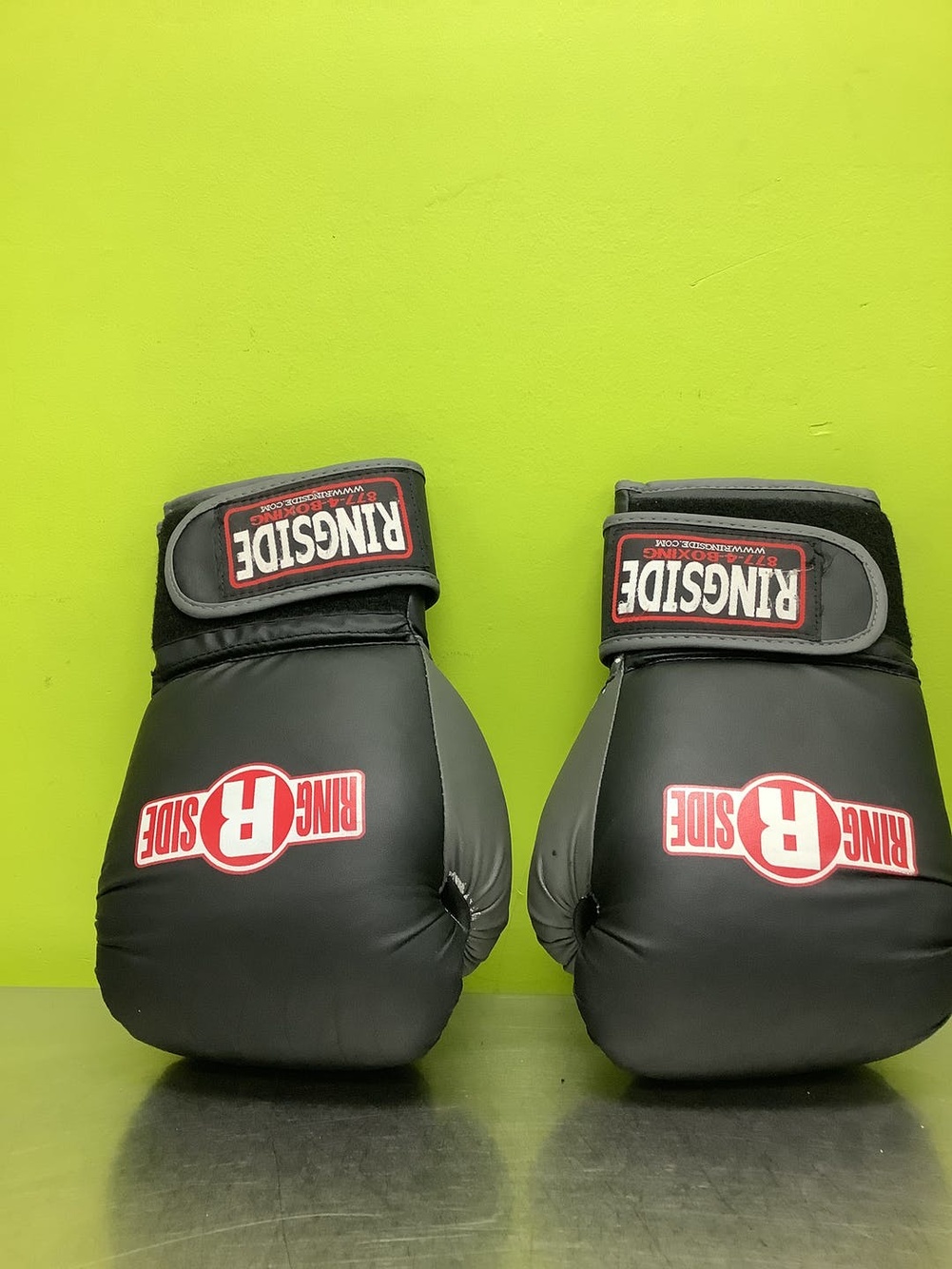 Used Ringside Md 16 Oz Boxing Gloves SidelineSwap