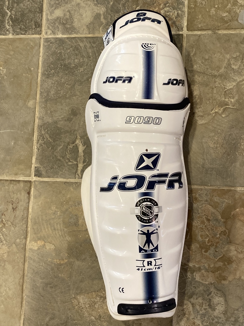Jofa Shin Pads 9090 Pro Stock 16" SidelineSwap