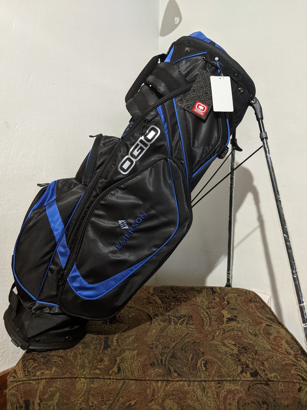 Brand New Ogio Golf Bag! SidelineSwap