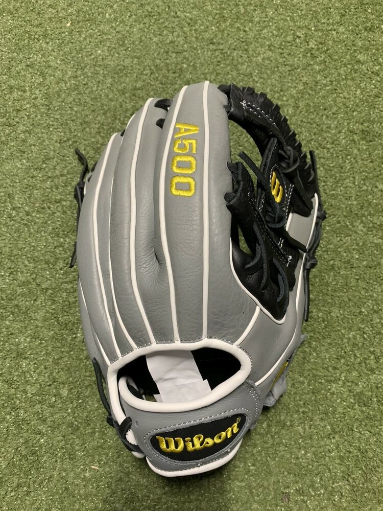 Wilson A500 11" Infield Baseball Glove RHT Black & Gray SidelineSwap