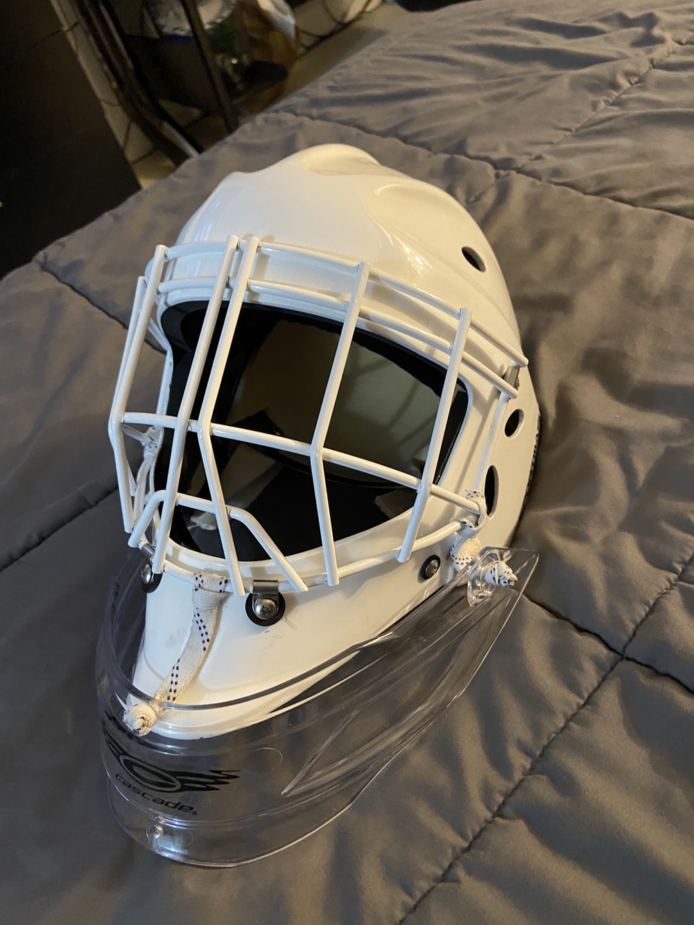 Sportmask Mage RS Goalie Mask Medium SidelineSwap