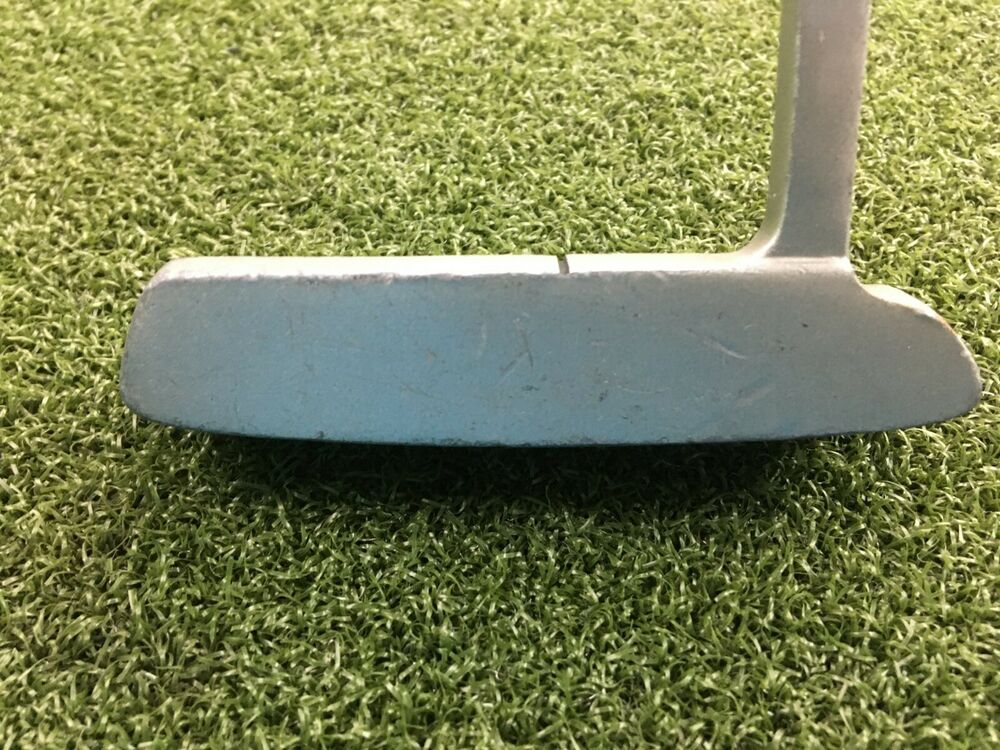 Dunlop Vista Model 4 Putter / RH / 34" Steel / Dunlop Grip / gw4064