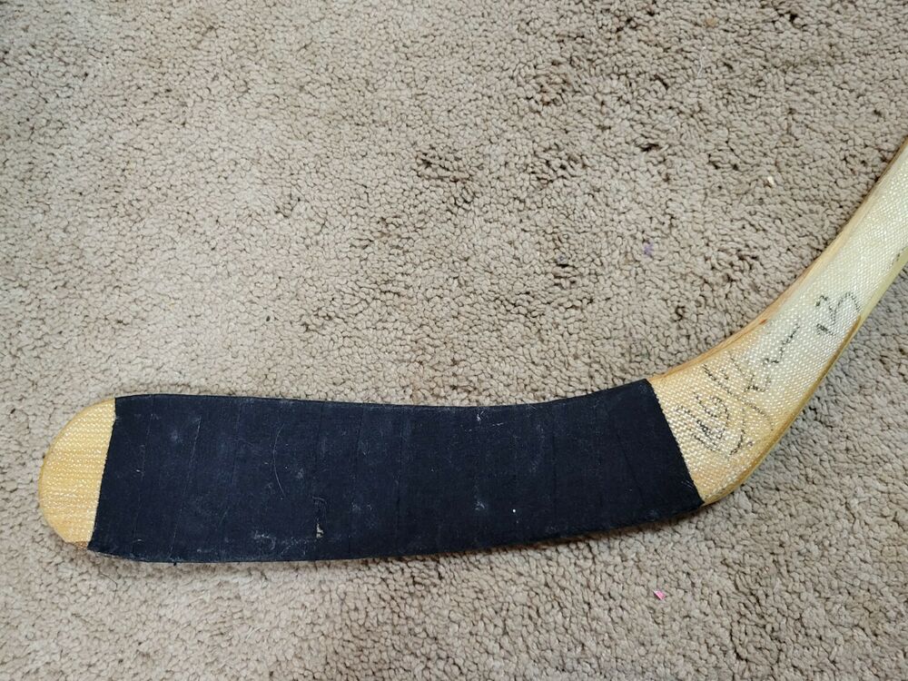 MATS SUNDIN 94'95 Signed Toronto Maple Leafs NHL Game Used Hockey Stick COA SidelineSwap