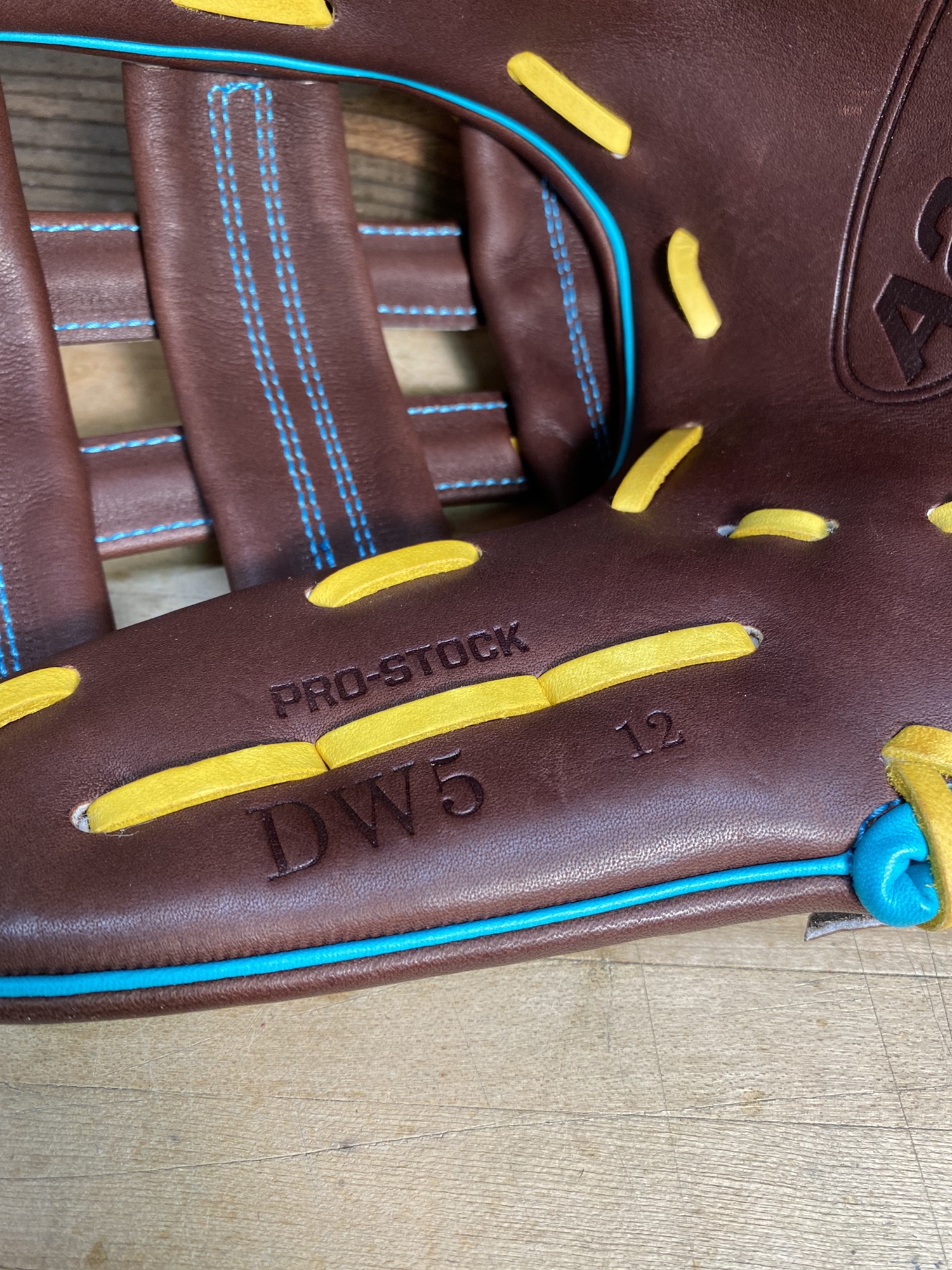 Wilson 12" A2000 DW5 Feb 22 Glove Of The Month SidelineSwap