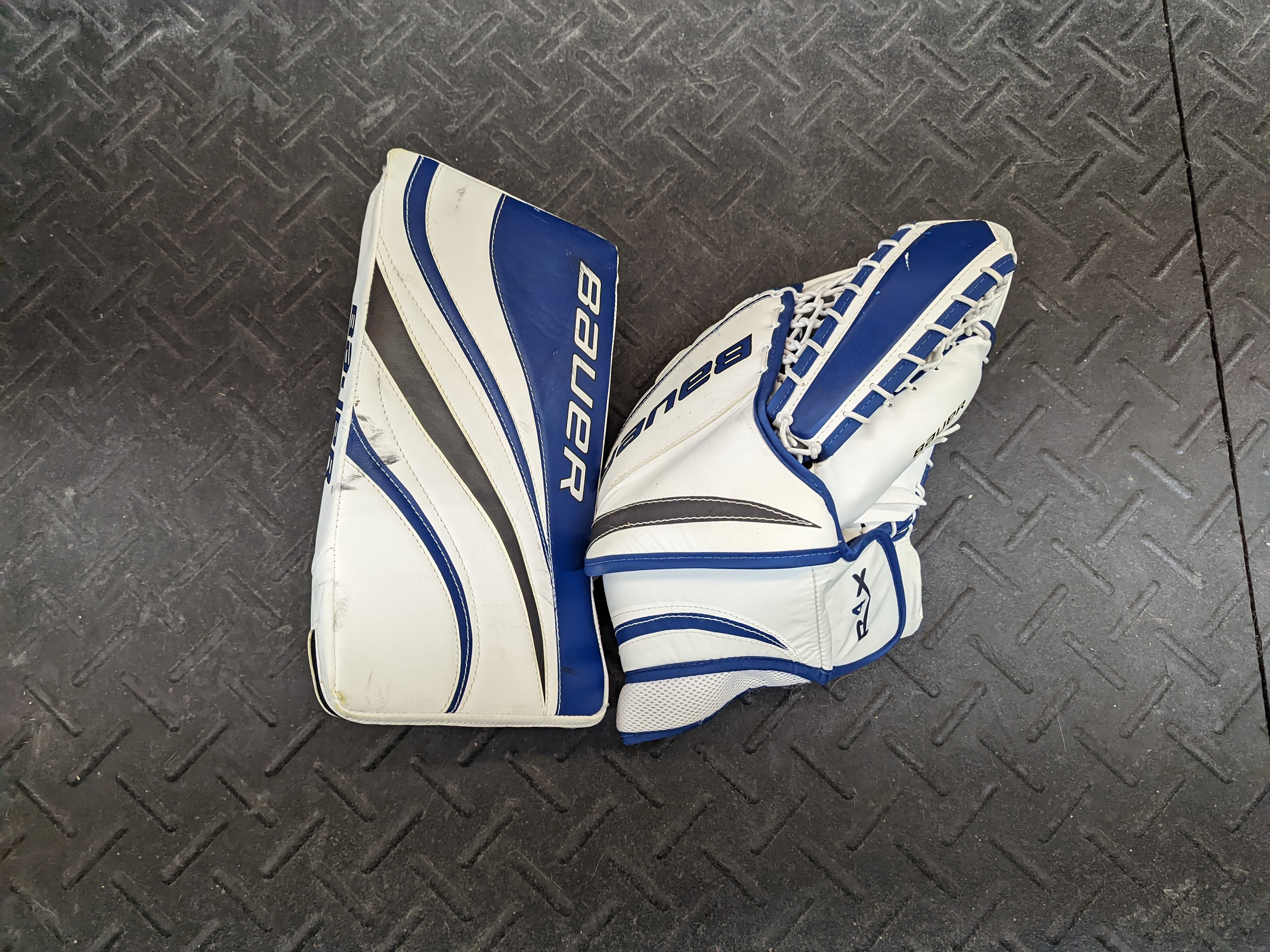 Used Bauer RX4 hockey goalie blocker and trapper senior SidelineSwap