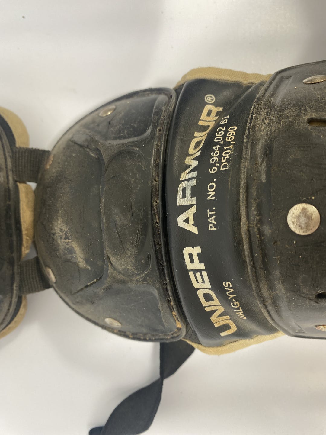 Used Under Armour Yvs Youth Catchers Equipment SidelineSwap