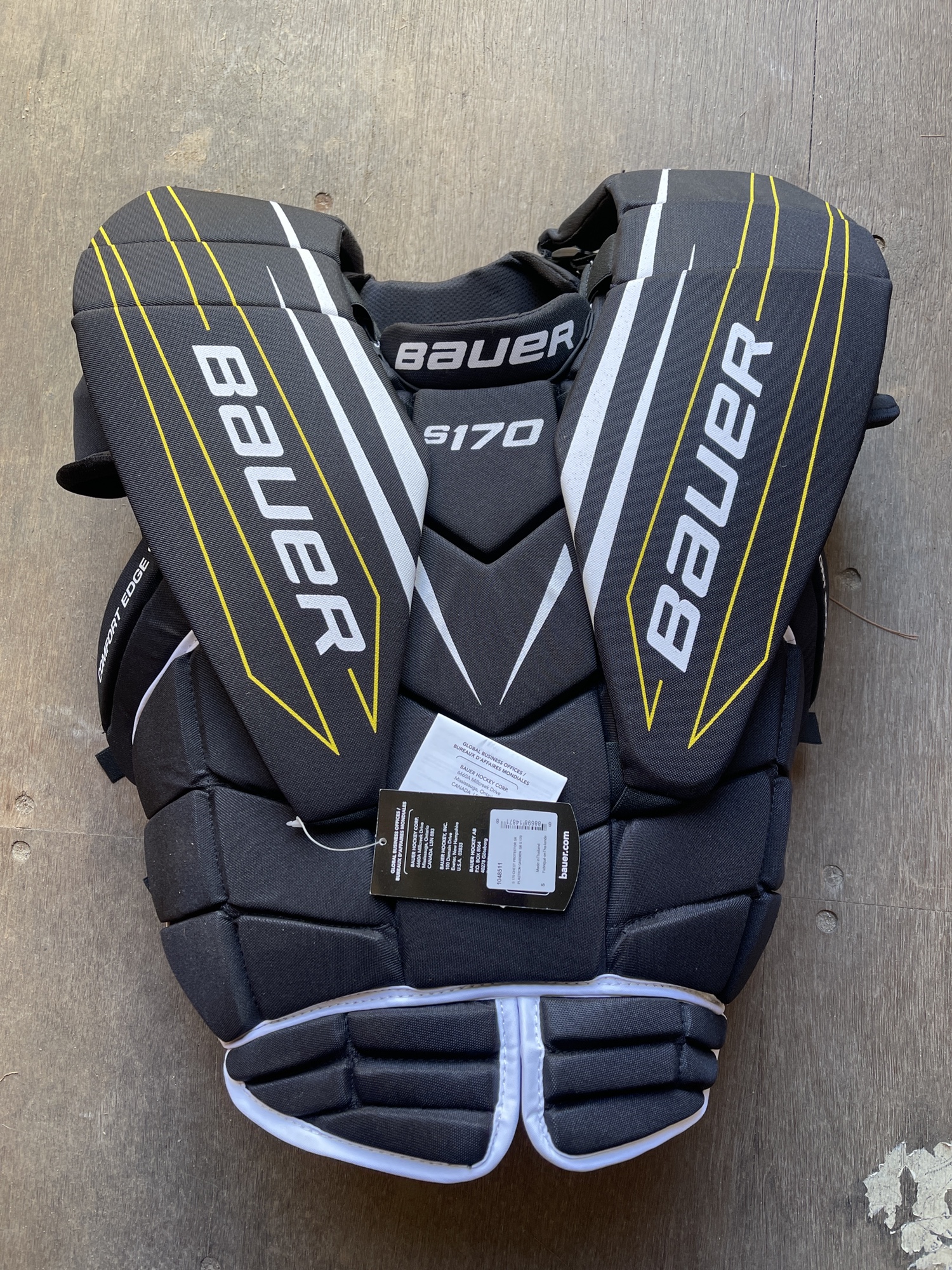 Small Bauer Supreme S170 Goalie Chest Protector SidelineSwap