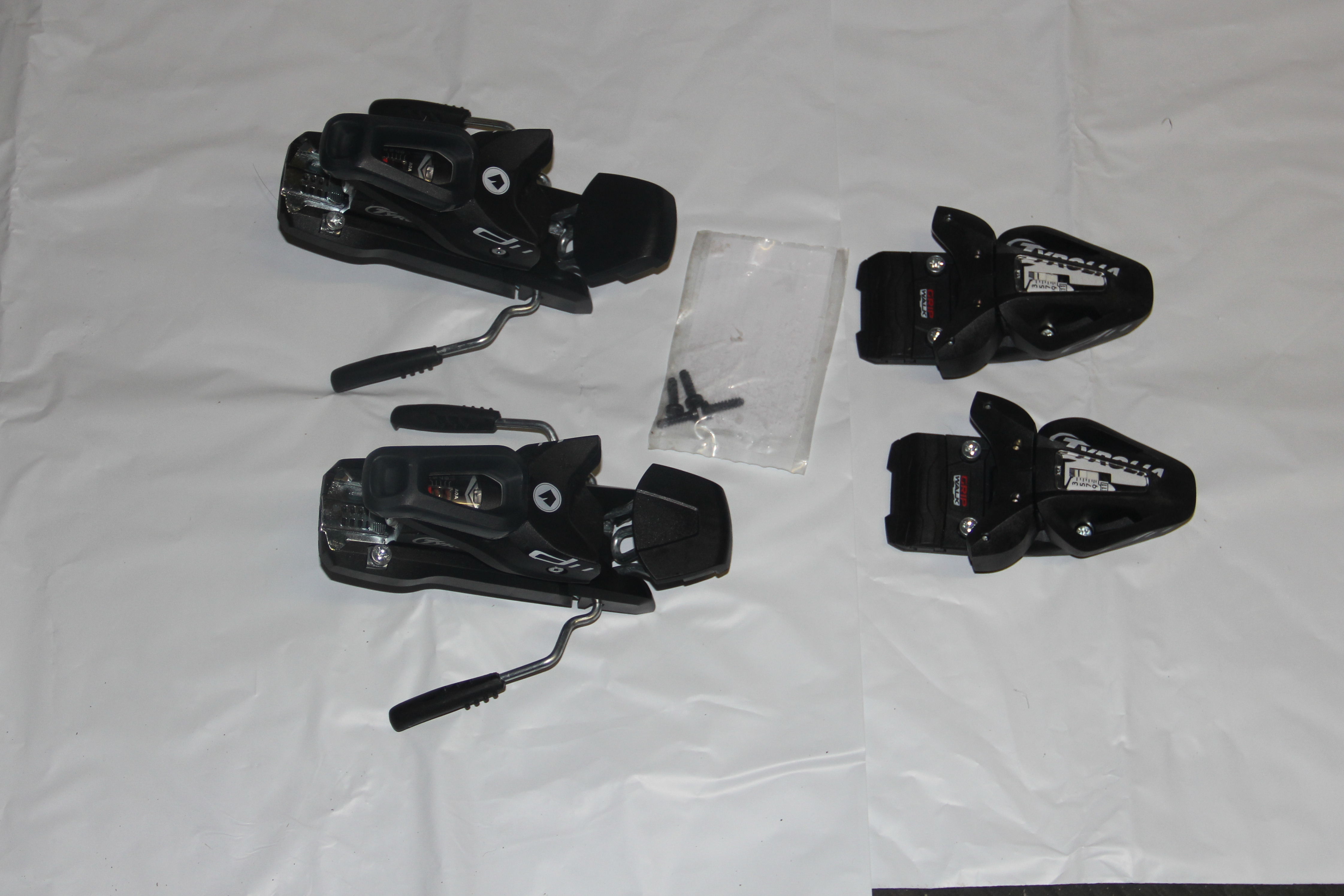 Tyrolia SKI BINDINGS adult 11 GW Ski Bindings wide 110mm brakes
