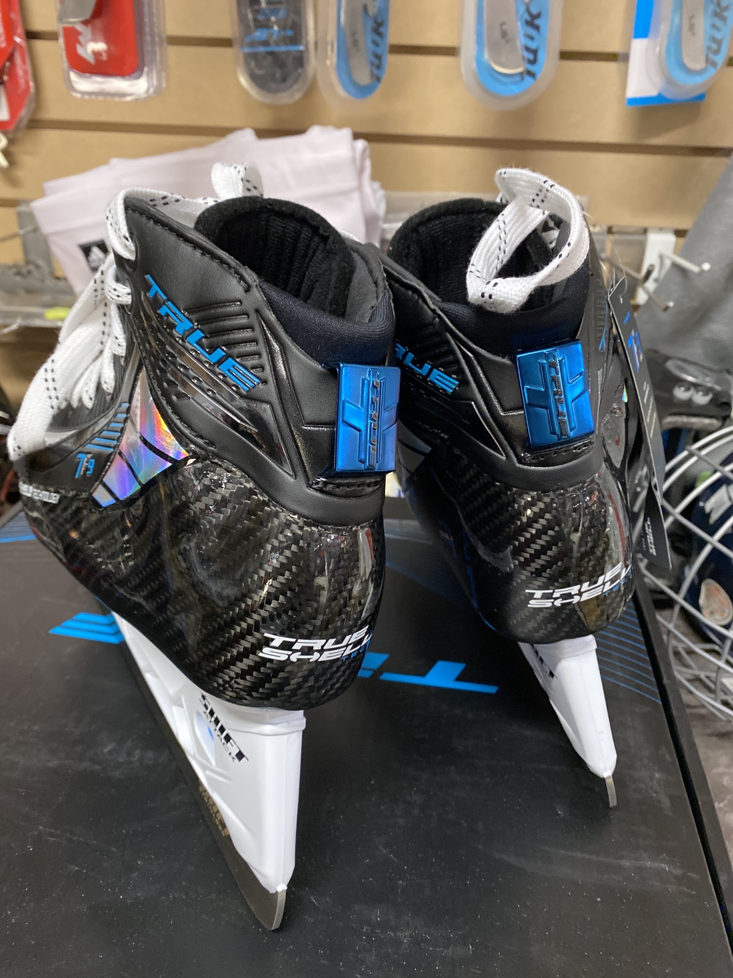 Senior True TF9 Hockey Goalie Skates SidelineSwap