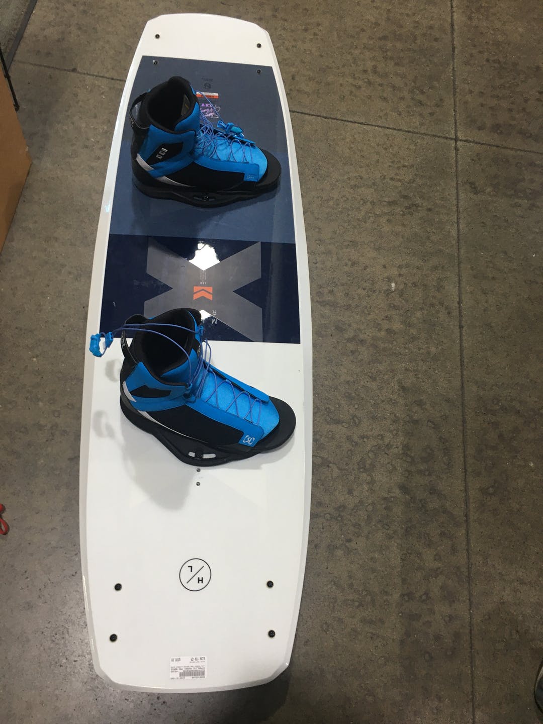 Used Hyperlite Murray Pro Series W Ronix Bind 150 Cm Wakeboards