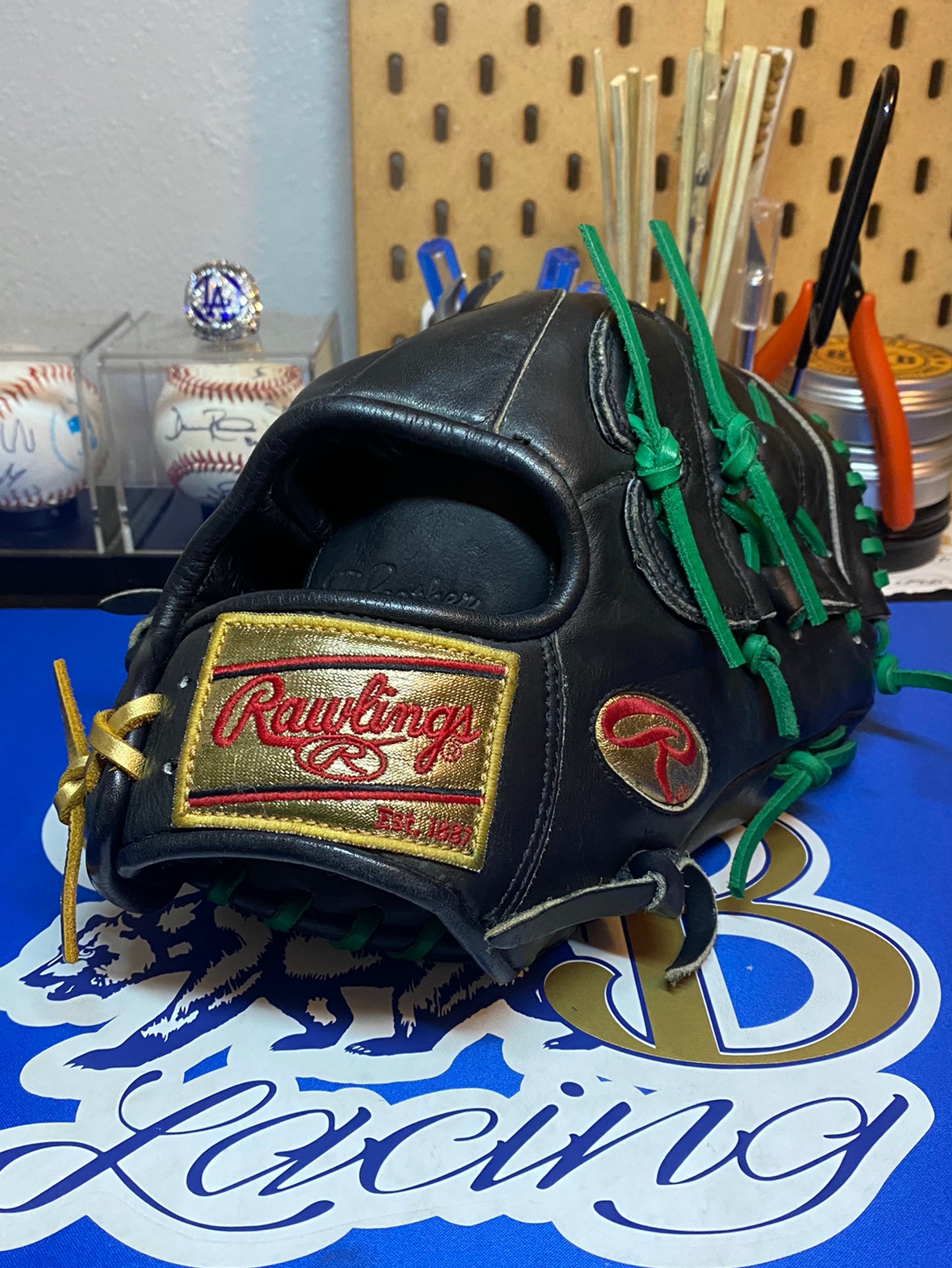 Rawlings Gold Glove 50th Anniversary Gold label. SidelineSwap