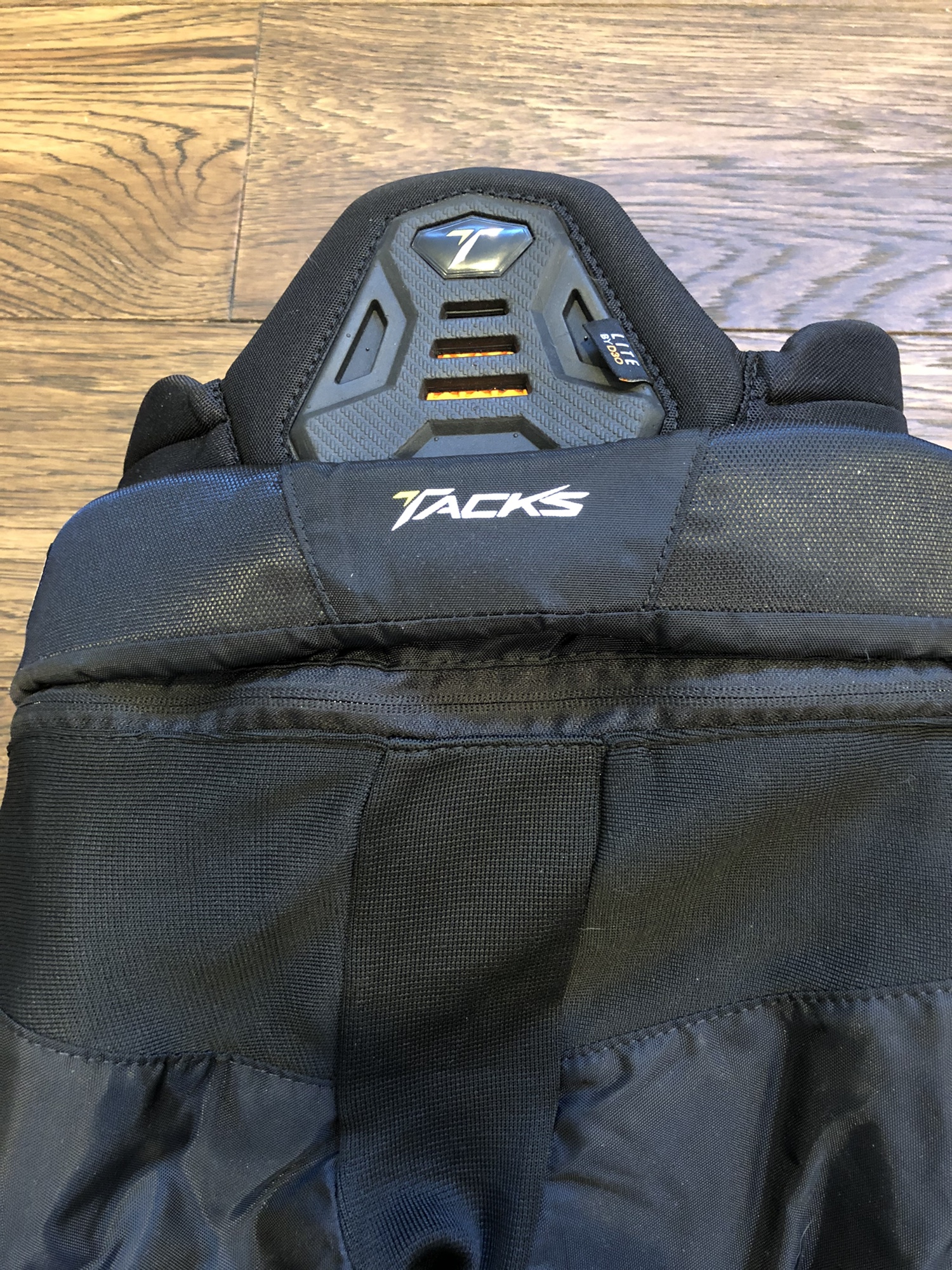 New Junior LARGE CCM Tacks 7092 Girdle SidelineSwap