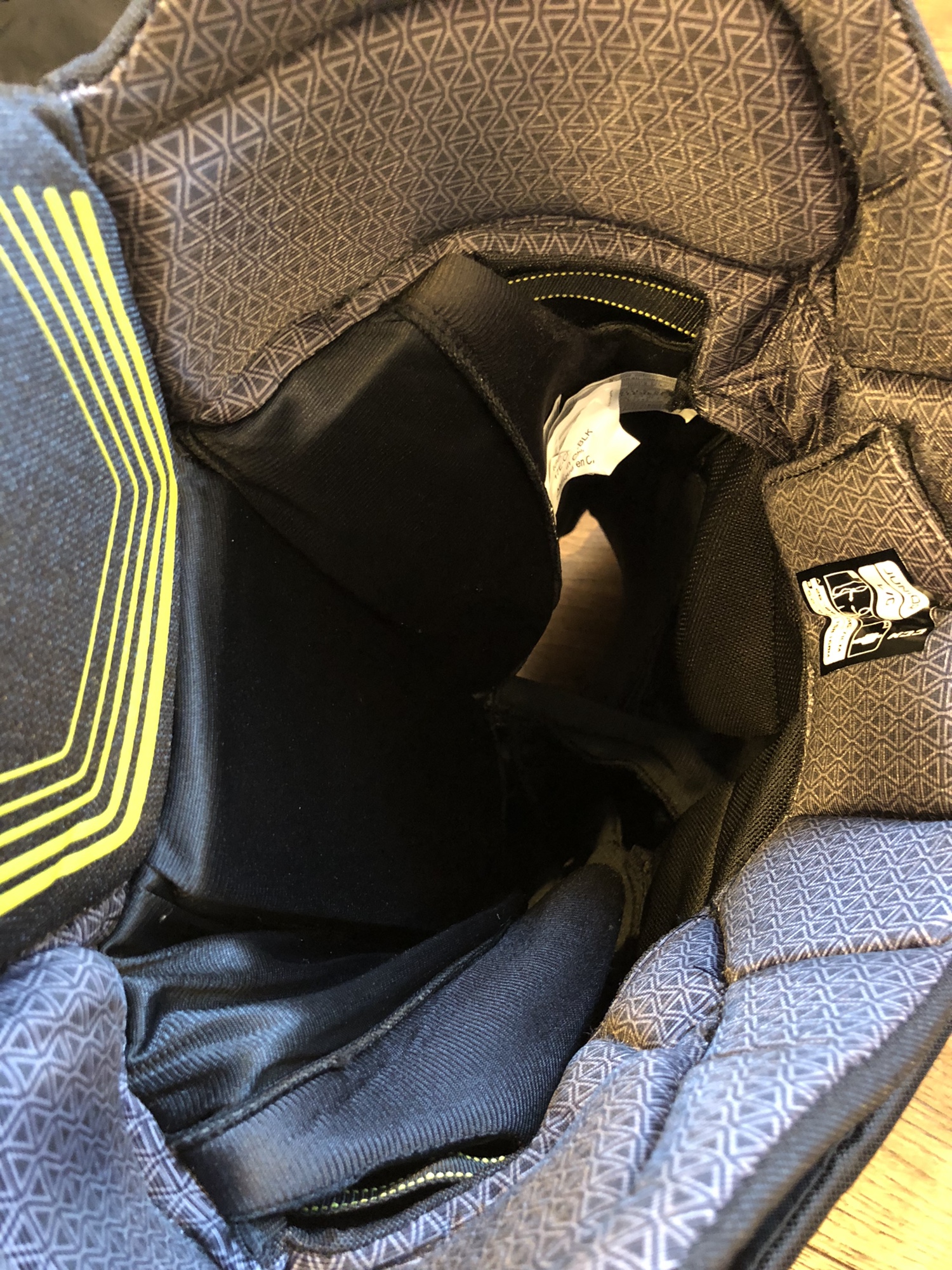 New Junior XLARGE CCM Tacks 7092 Girdle SidelineSwap