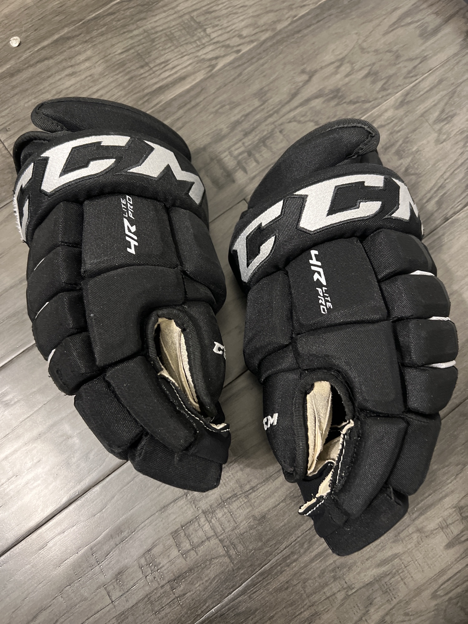 CCM 14" 4R Lite TACKS Gloves Excellent Condition SidelineSwap