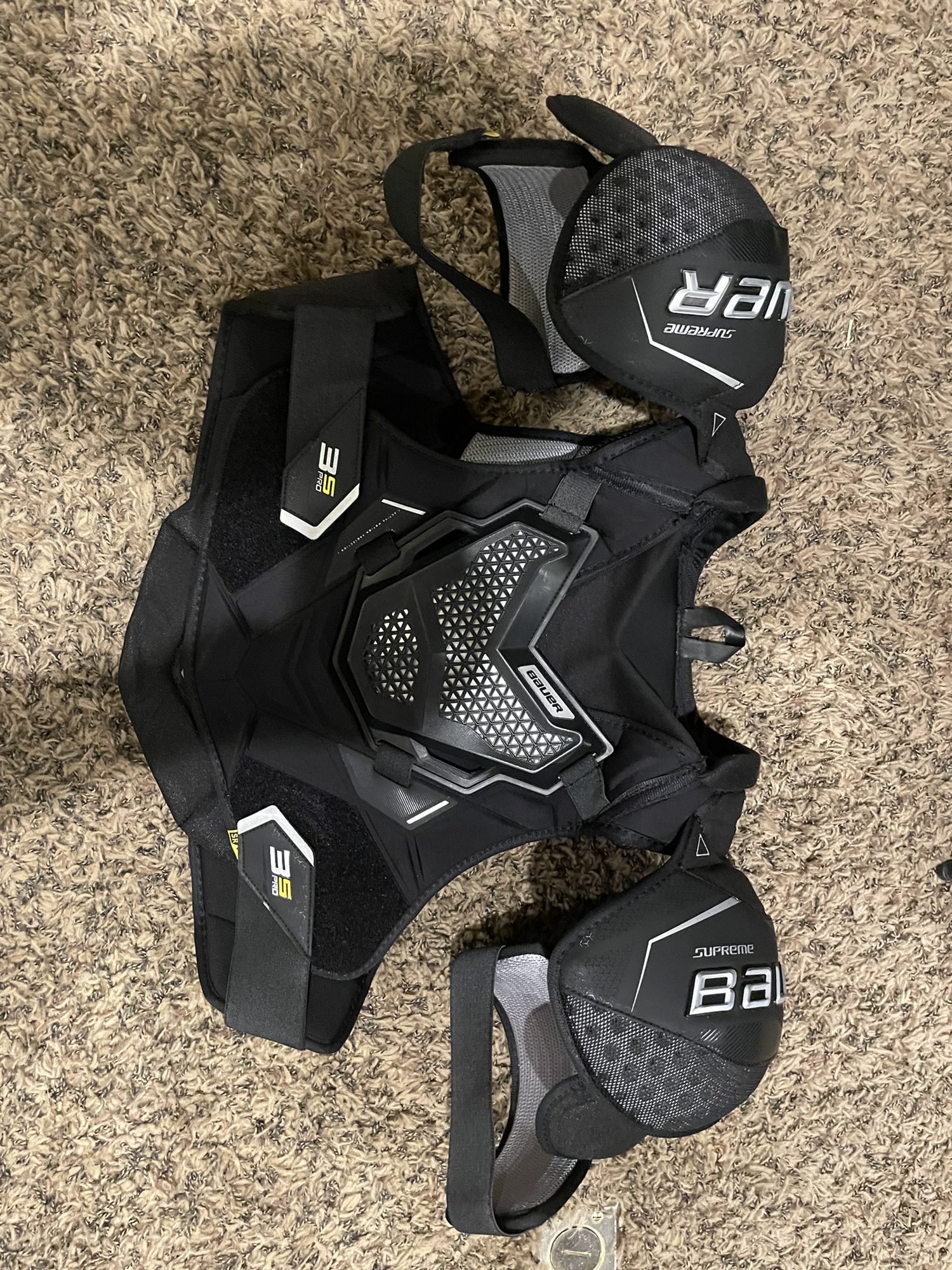 Bauer Supreme 3S Pro Shoulder Pads SidelineSwap