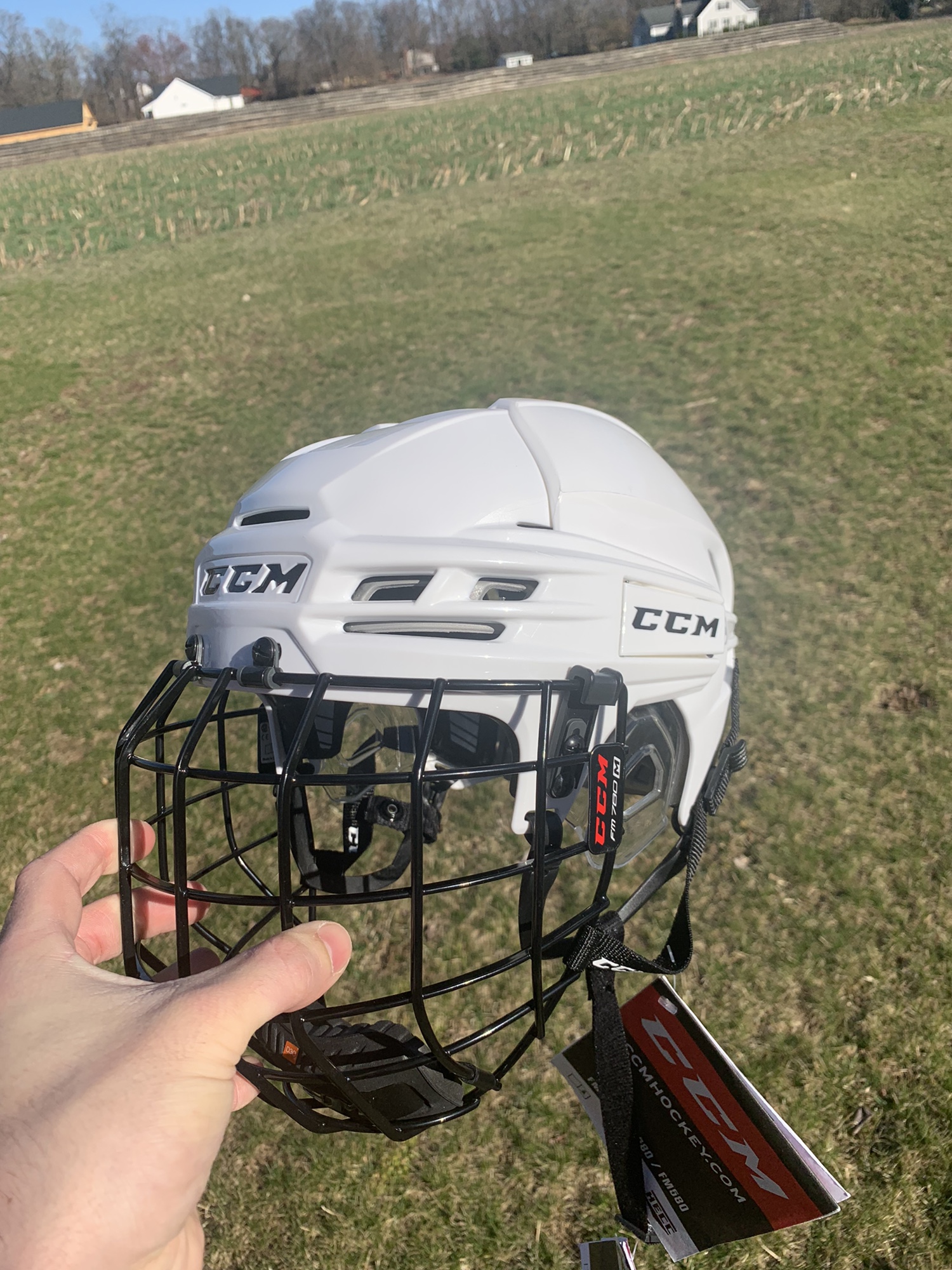 New Medium CCM Tacks 910 Helmet SidelineSwap