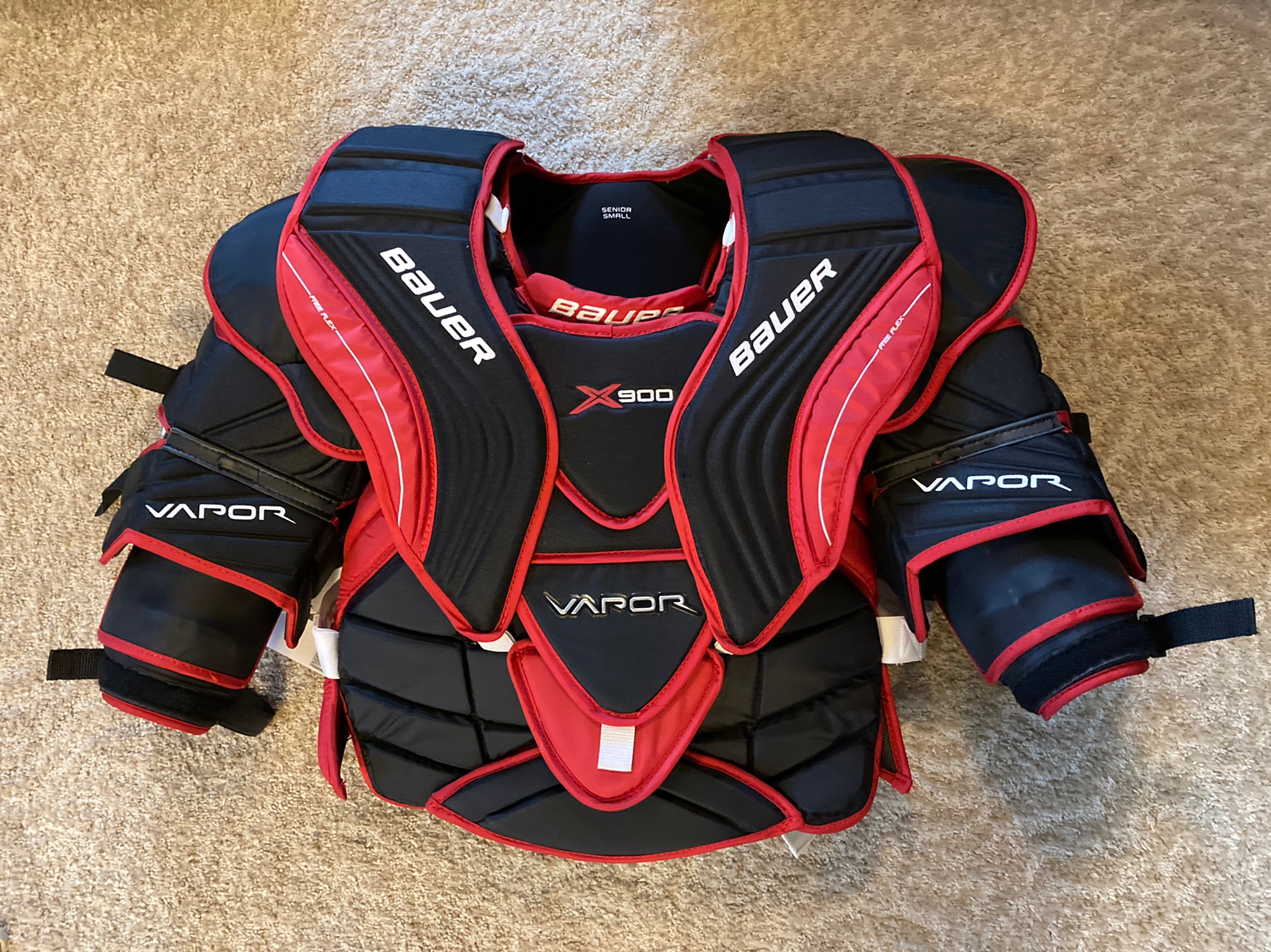 Bauer Vapor X900 Goalie Chest Protector Sr Small SidelineSwap