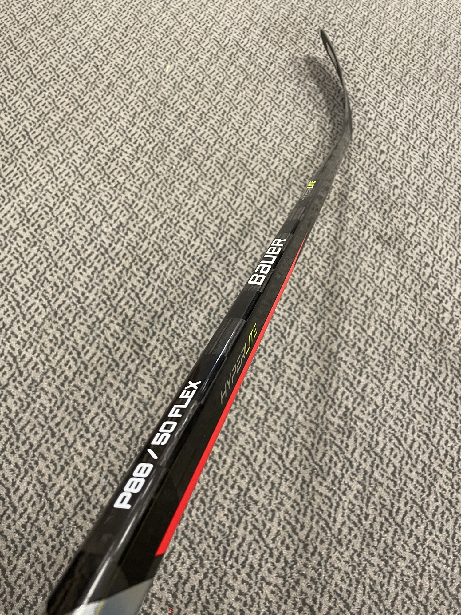 Bauer Hyperlite P88 curve 50 flex right hand stick | SidelineSwap