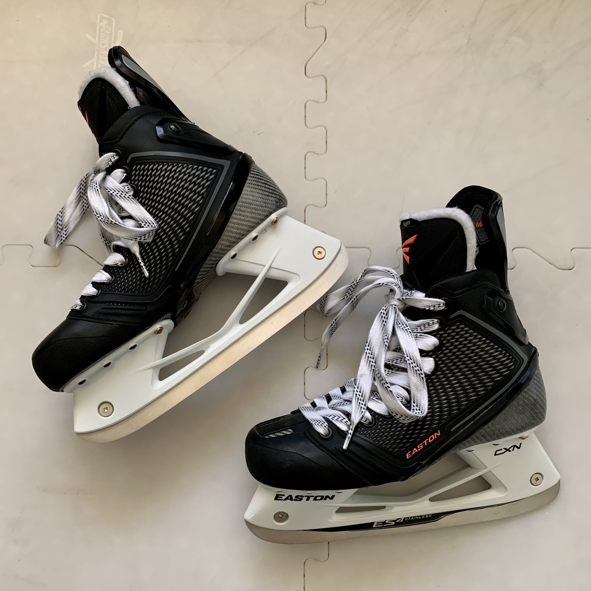 New Easton Mako M8 Hockey Skates Size 7 SidelineSwap