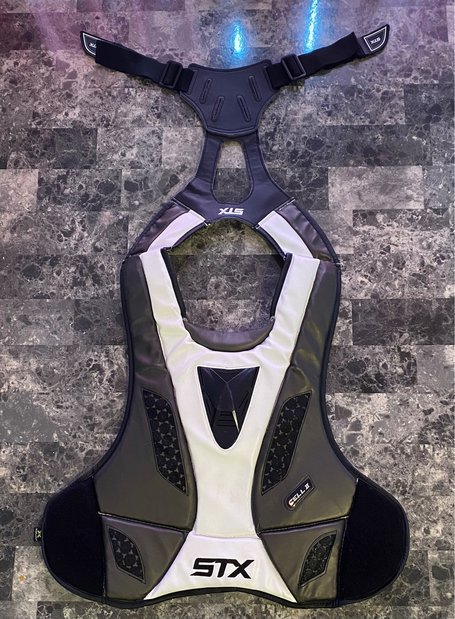 Large STX Cell II Chest Protector SidelineSwap