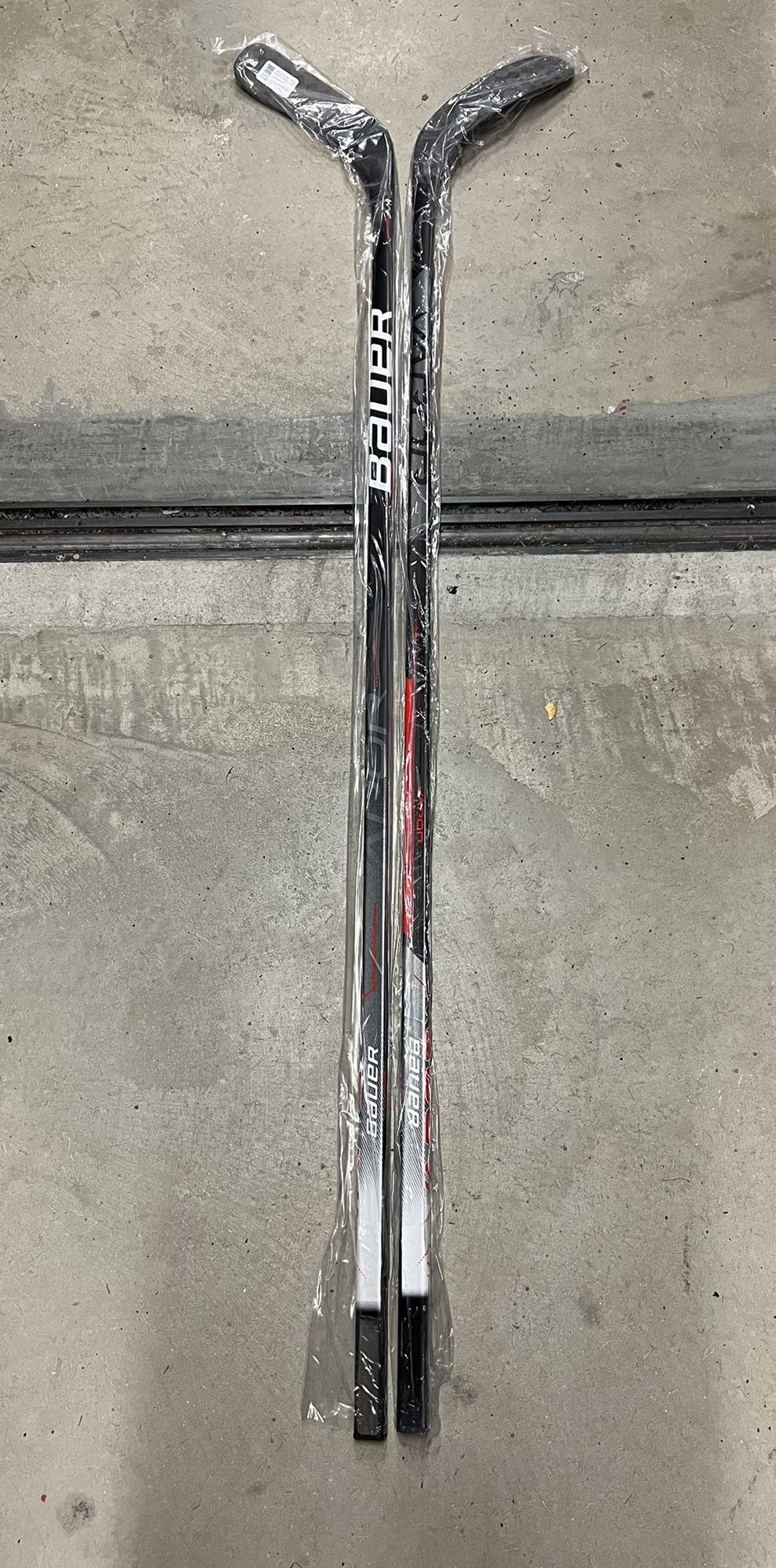 NEW Bauer Vapor Hyperlite League Hockey Stick Left P88 87 Flex