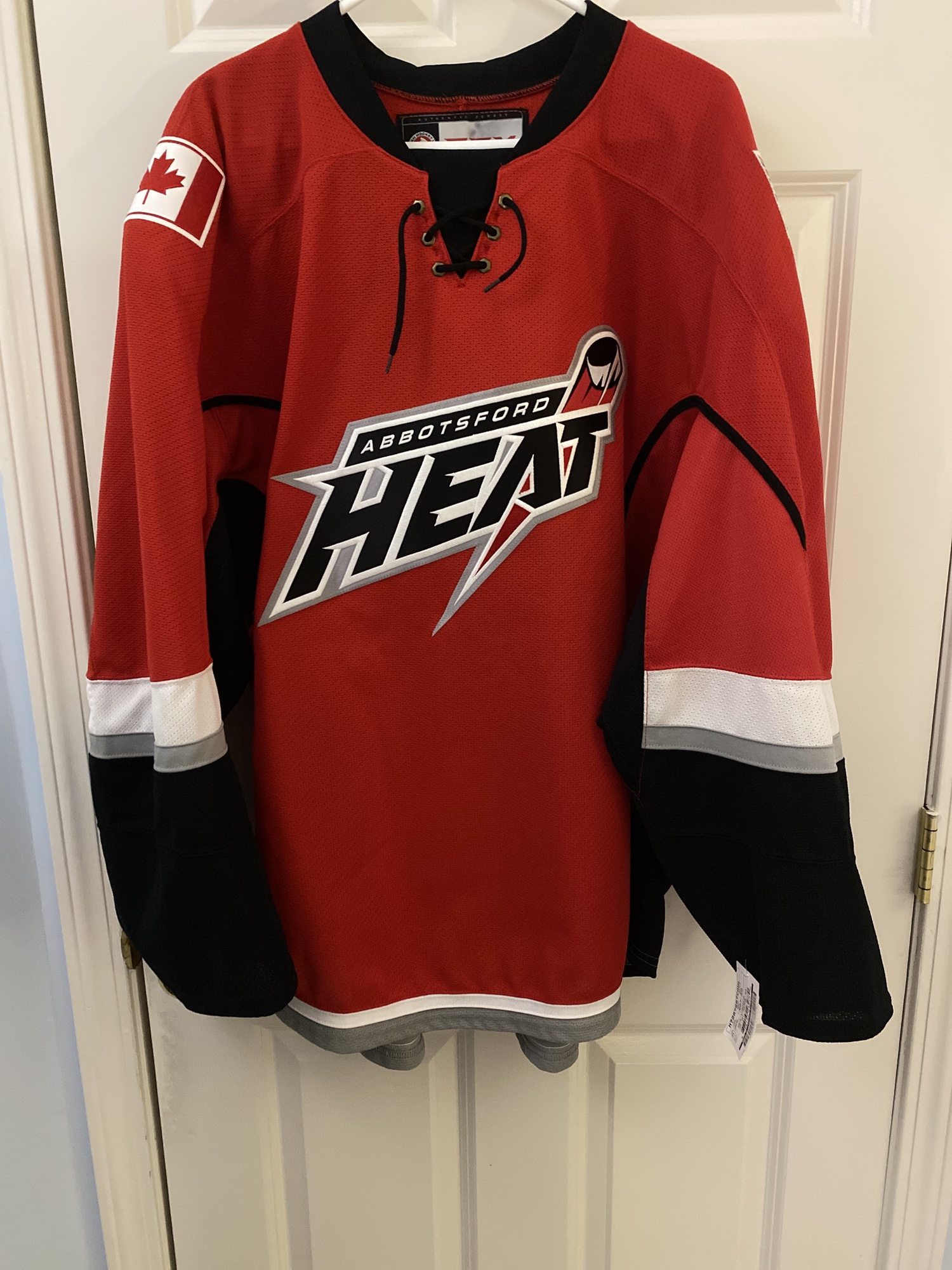 Abbotsford Heat Authentic Jersey SidelineSwap