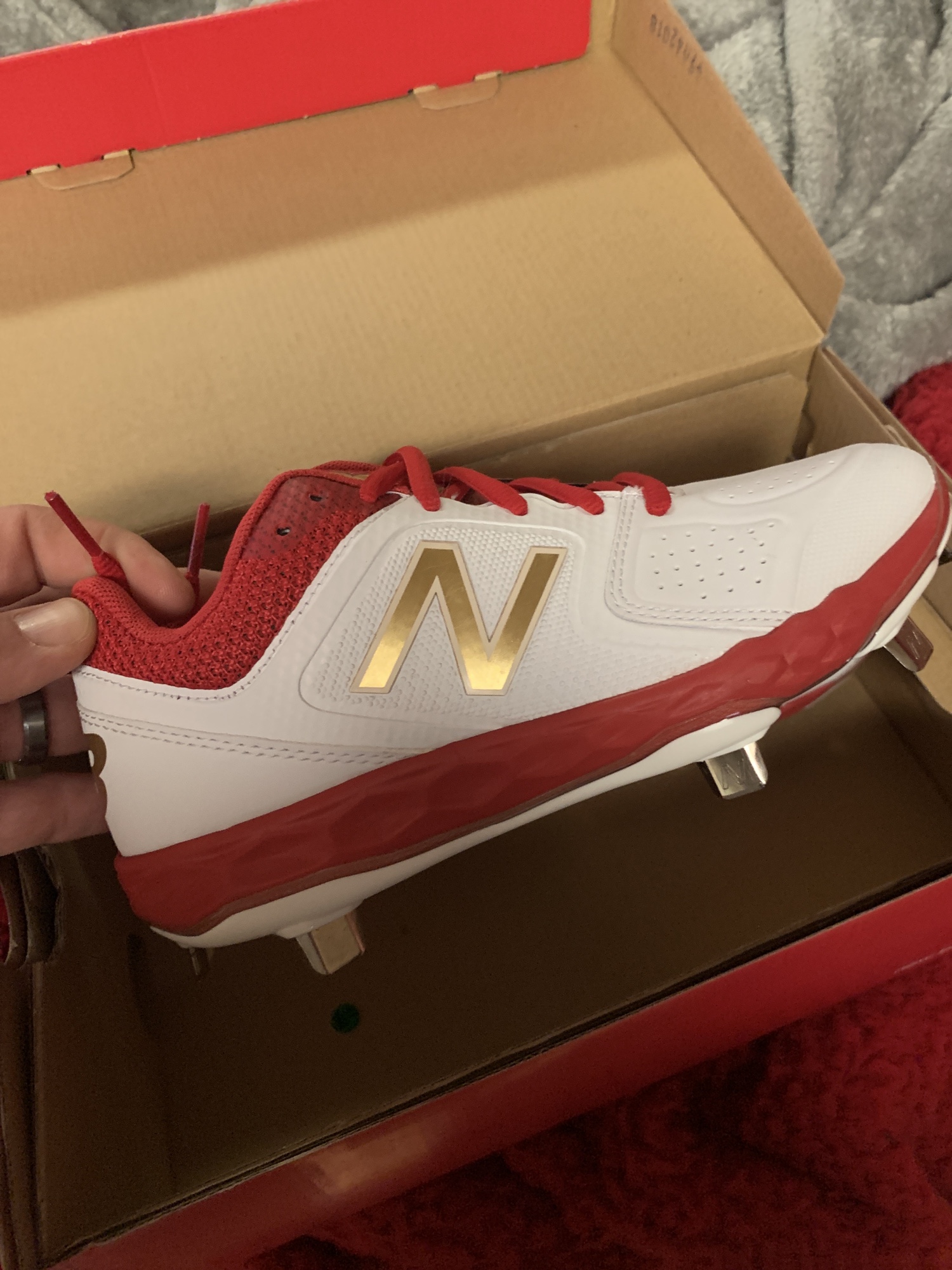 womens new balance metal softball cleats