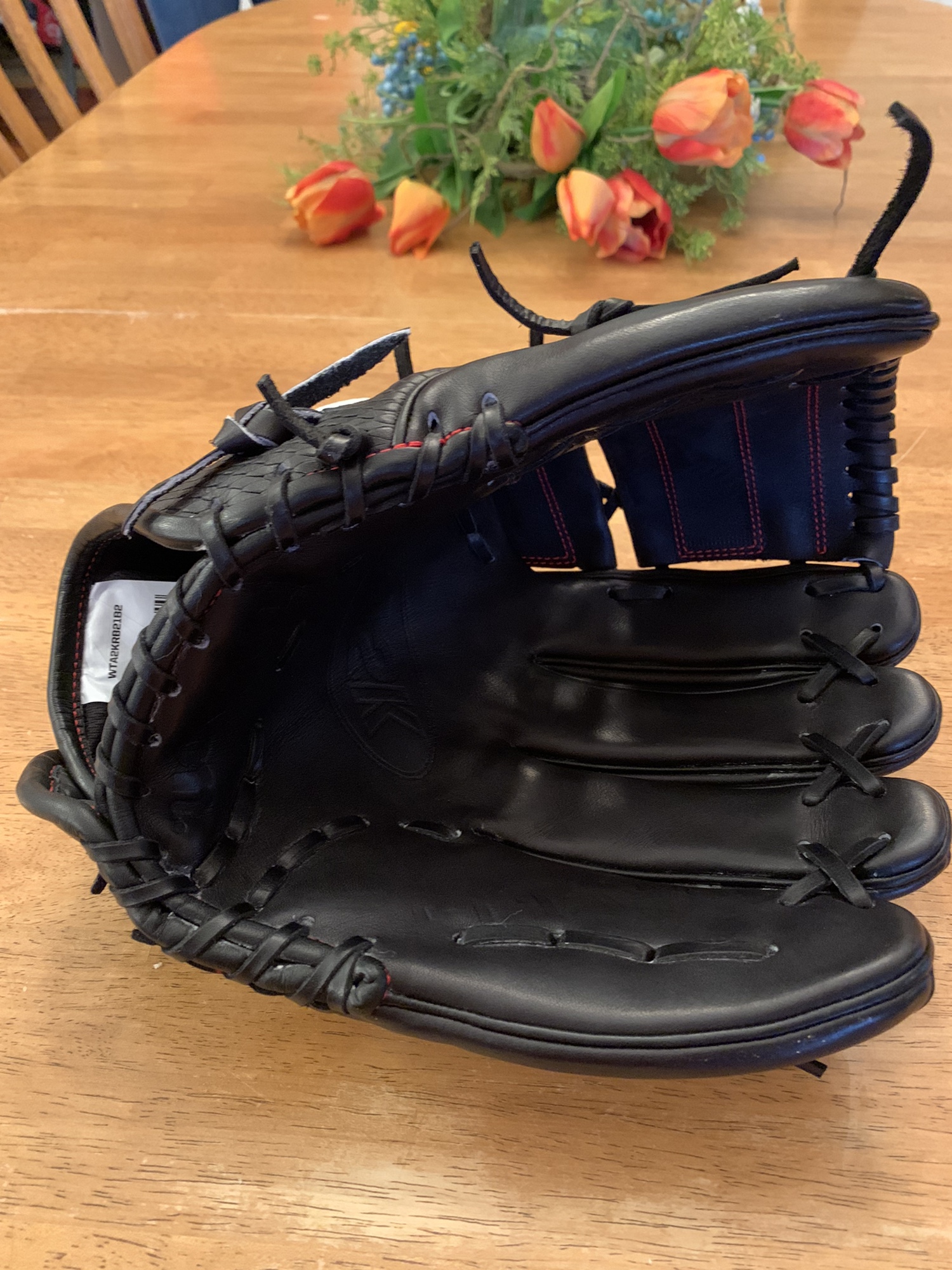 2021 A2K B2 12" PITCHER'S BASEBALL GLOVE | SidelineSwap