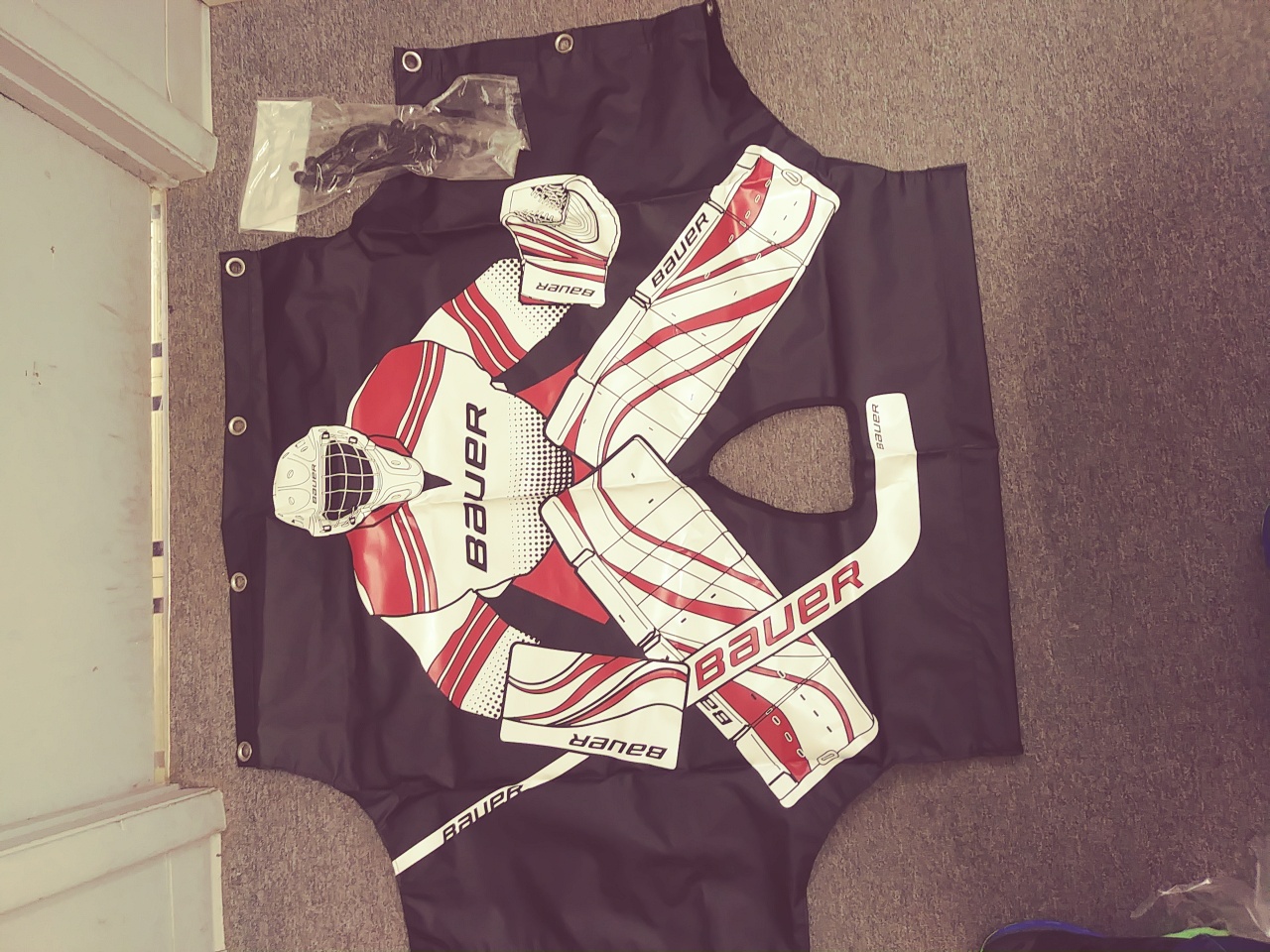 New Bauer 54" wide by 44" tall Street Hockey Shooter Tutor SidelineSwap