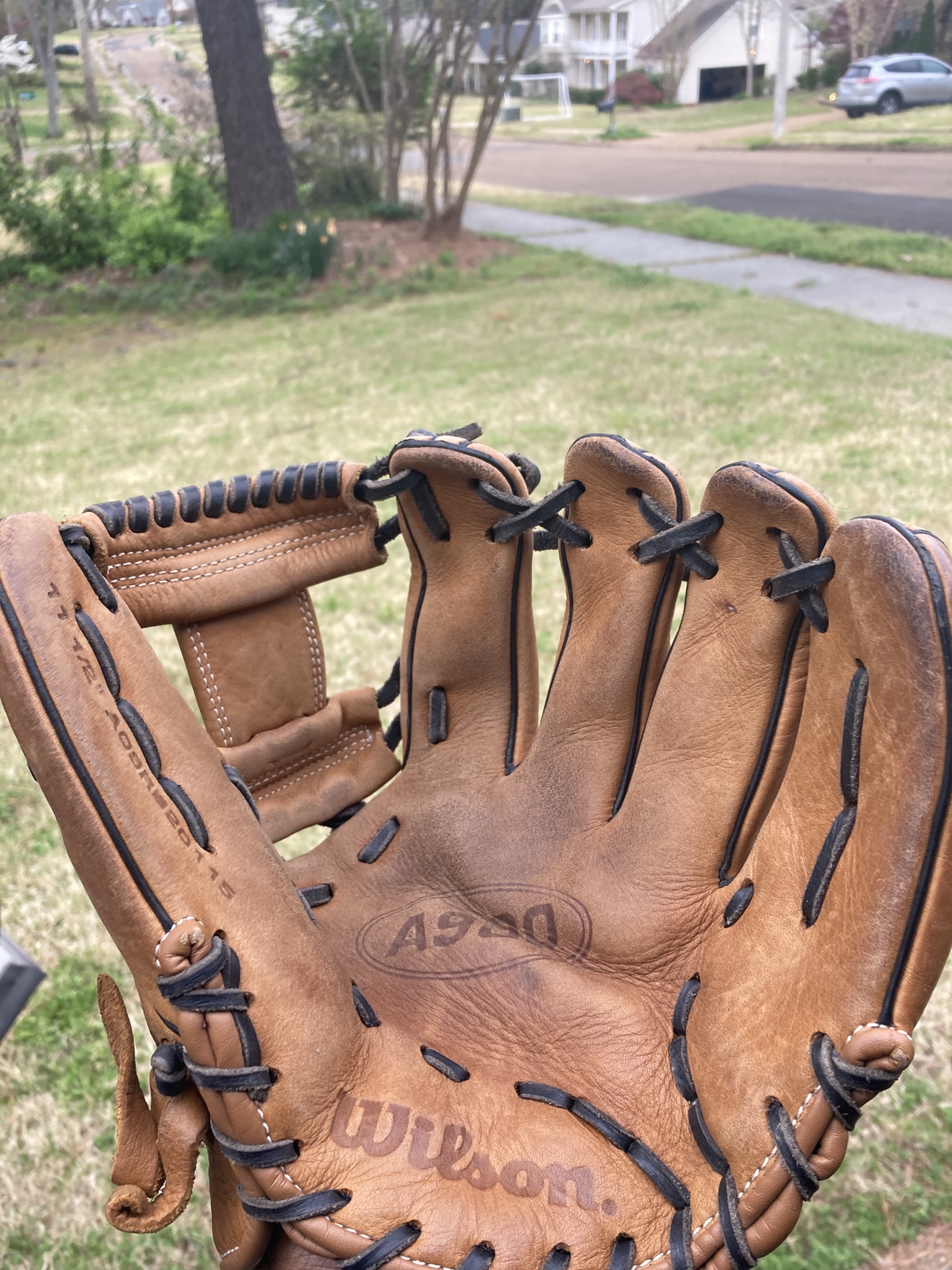 Used Baseball Glove SidelineSwap