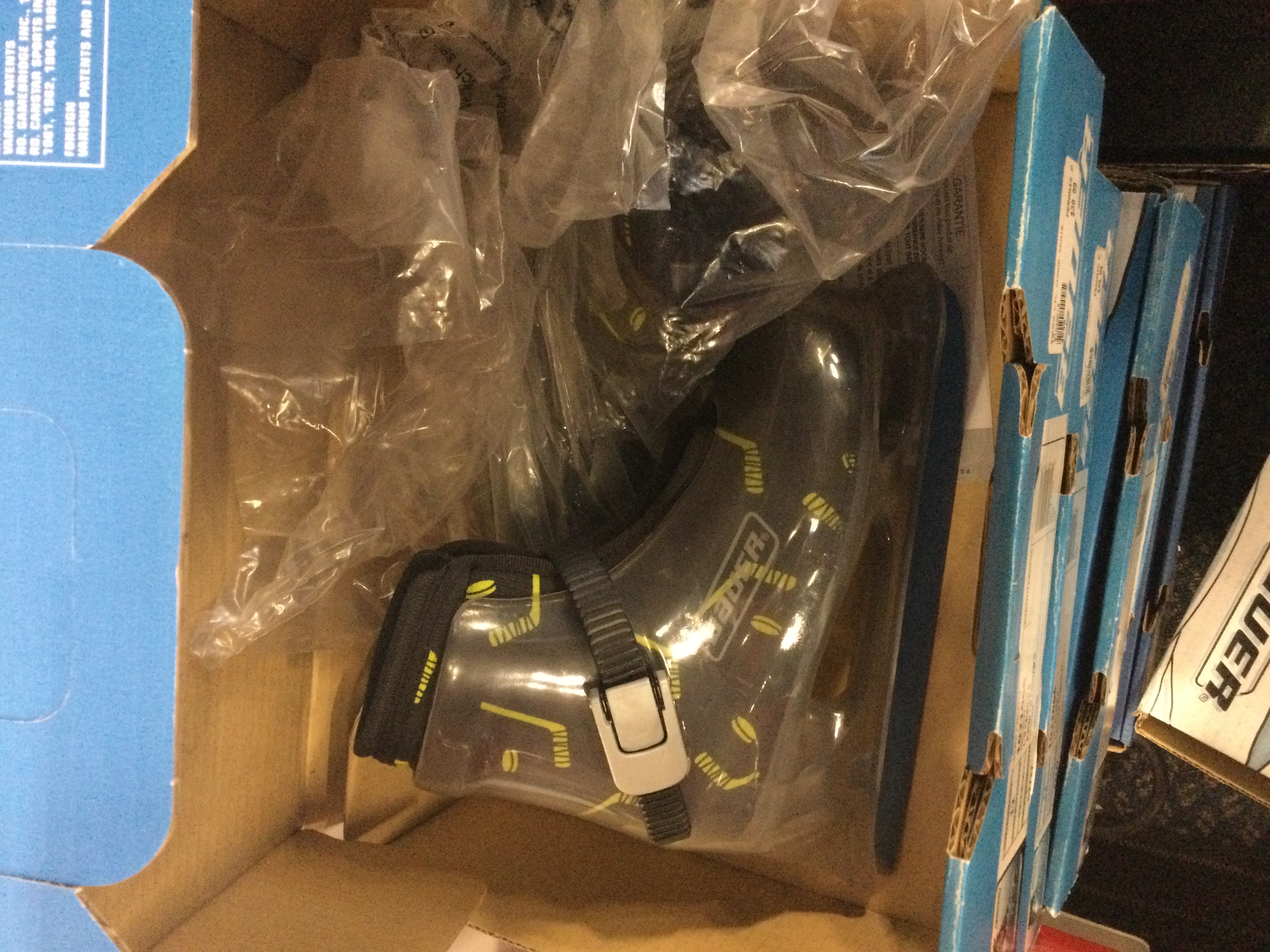 New Youth Bauer Lil Champ Hockey Skates Size 12 SidelineSwap