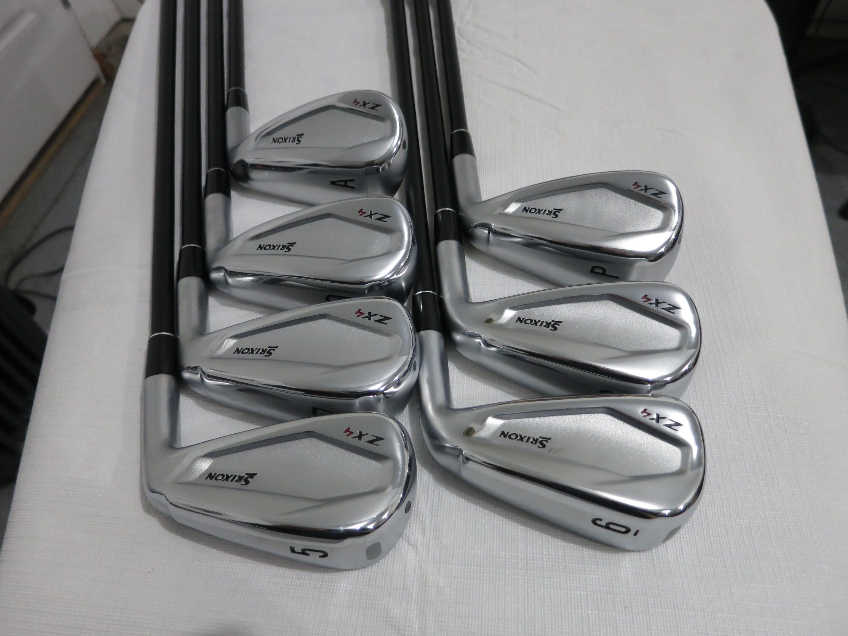 Srixon 2021 ZX4 Iron Set 5PW, AW KBS Max Graphite 55 Senior
